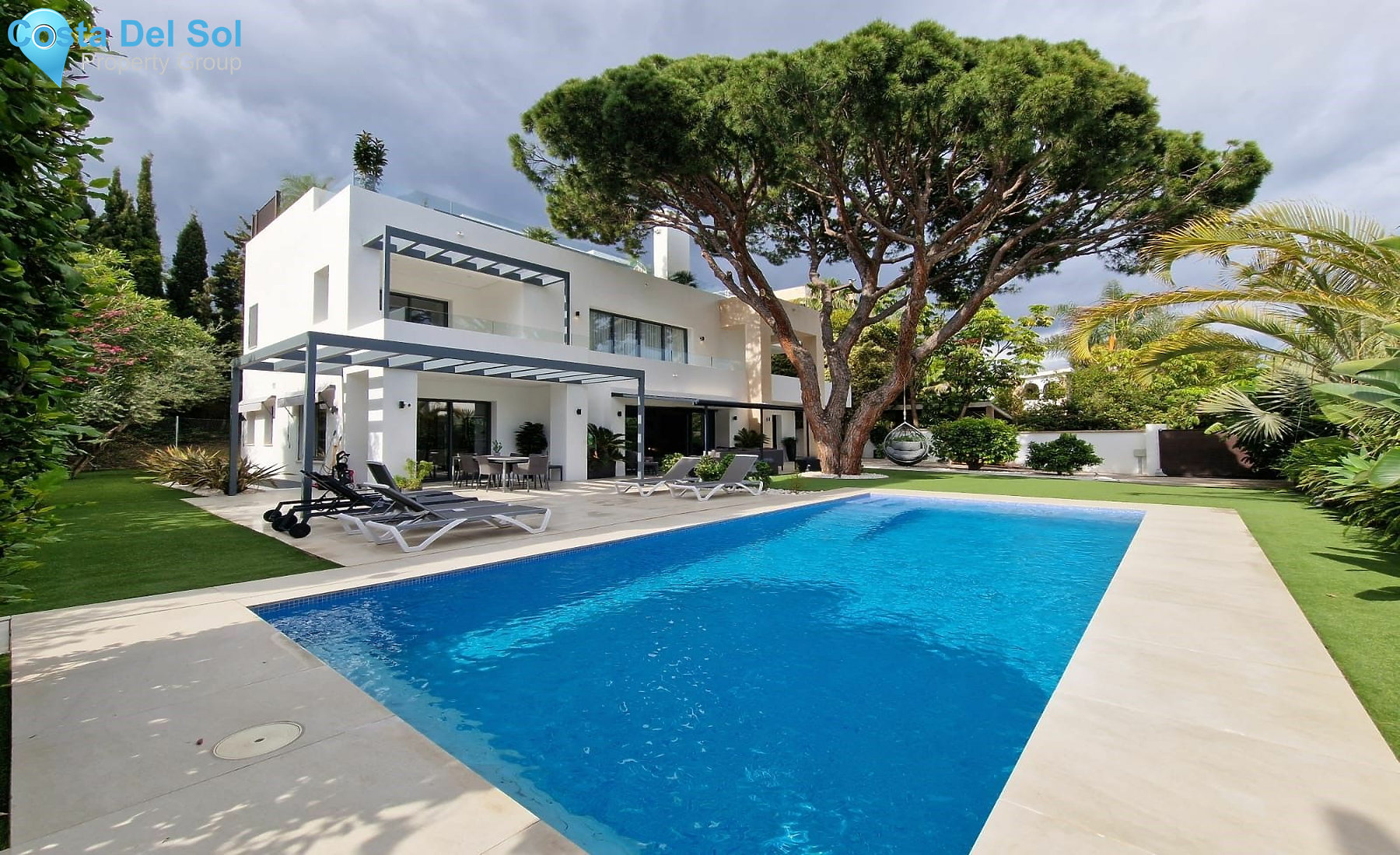 Detached Villa in The Golden Mile