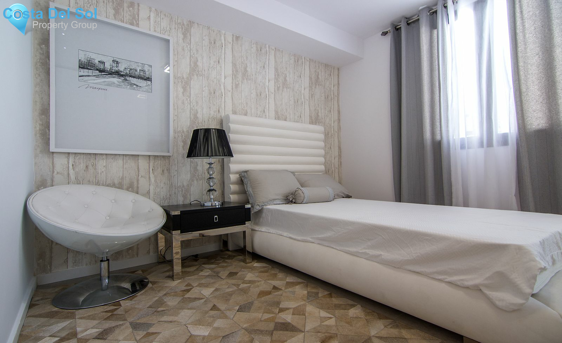 Detached Villa in The Golden Mile-1203300