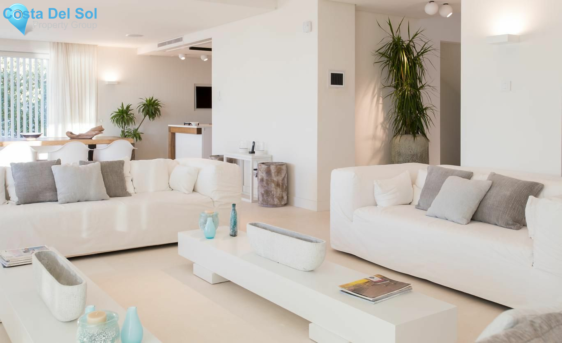 Detached Villa in The Golden Mile-1396516