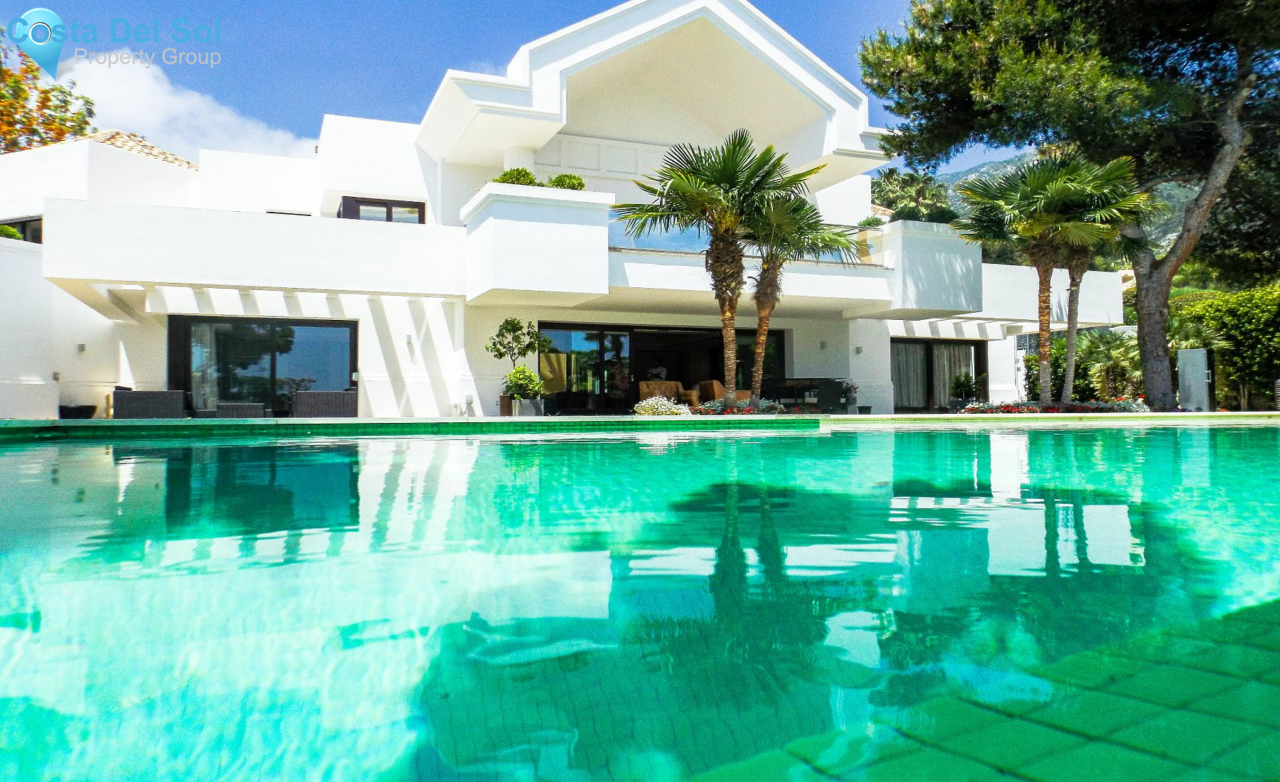 Detached Villa in The Golden Mile-1418711