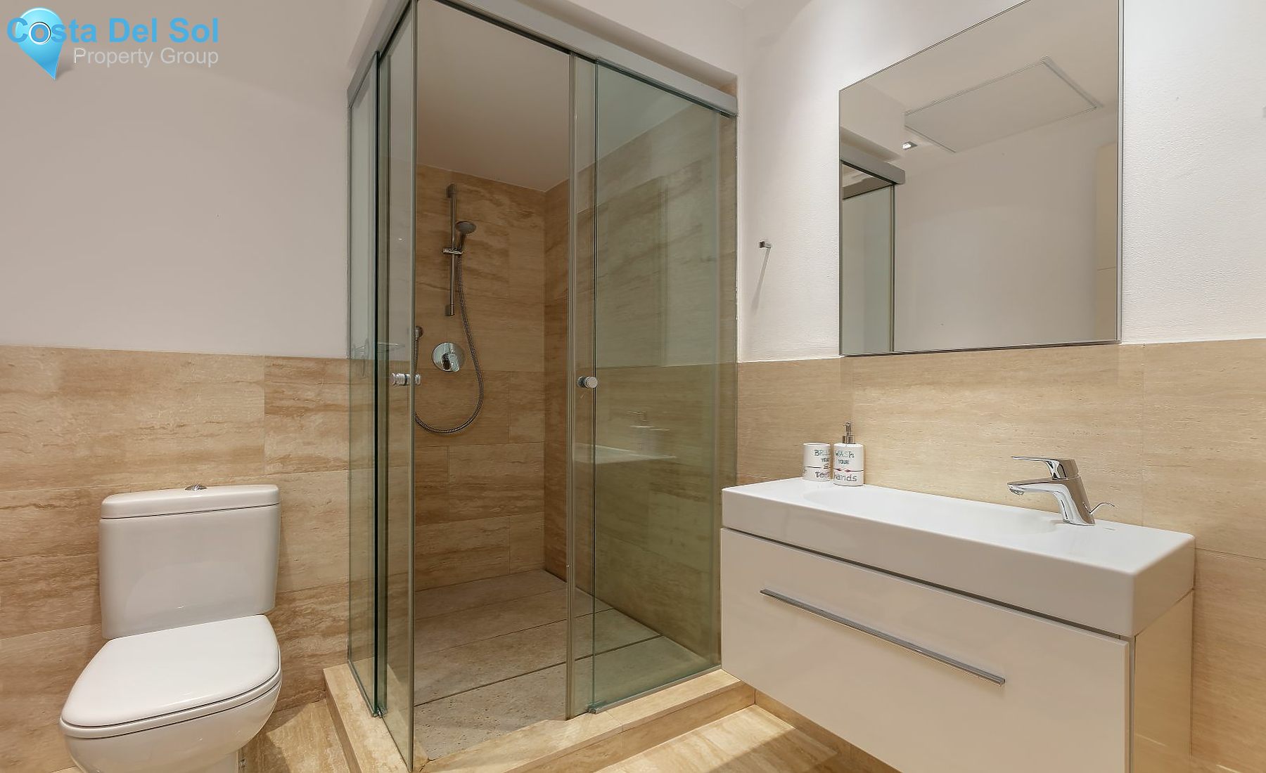 Detached Villa in The Golden Mile-1448542