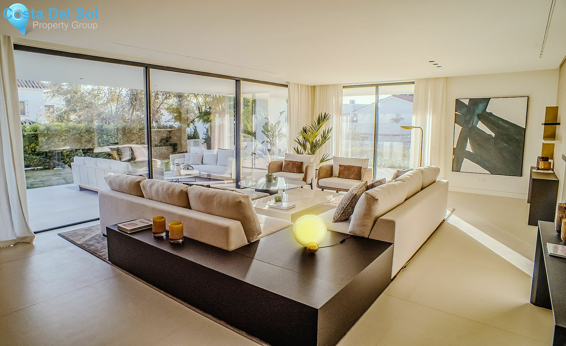 Detached Villa in The Golden Mile-1529871