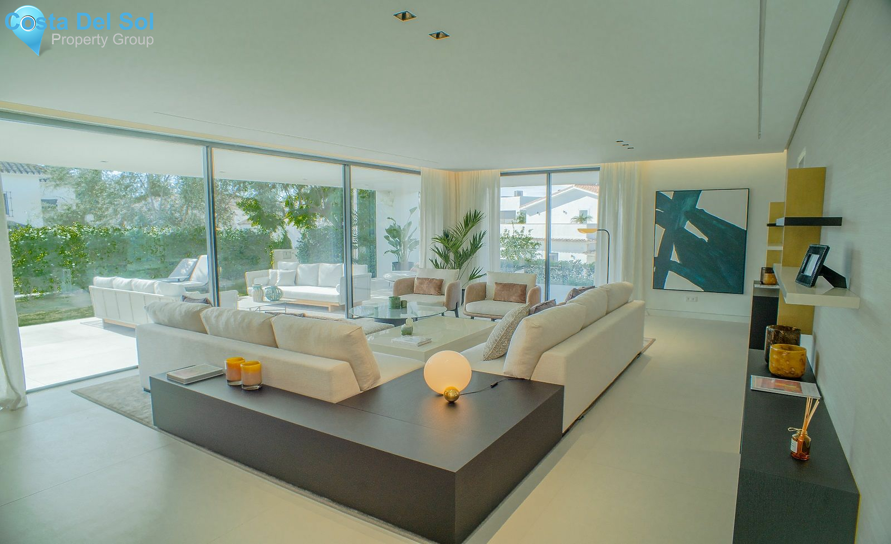 Detached Villa in The Golden Mile-1529875