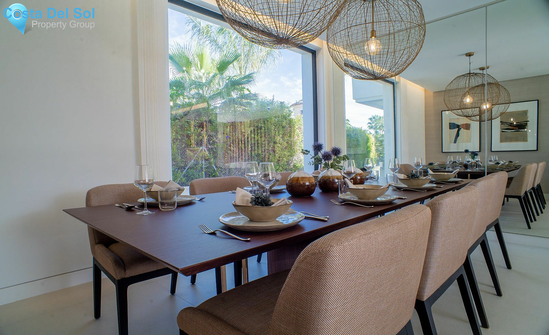 Detached Villa in The Golden Mile-1529868