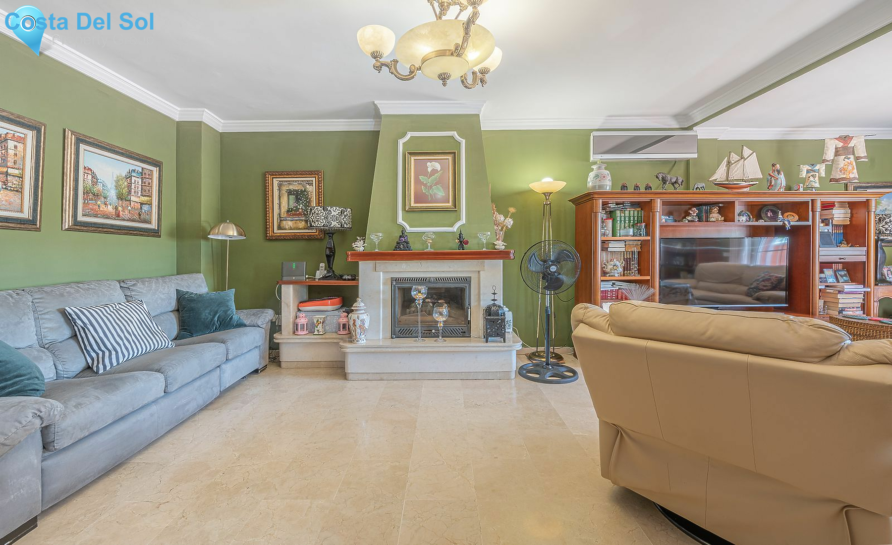 Detached Villa in Torremolinos Centro-1390231