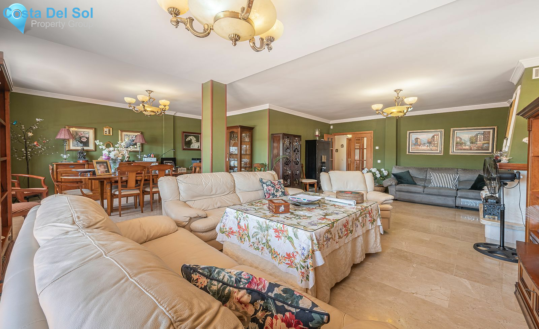 Detached Villa in Torremolinos Centro-1390234