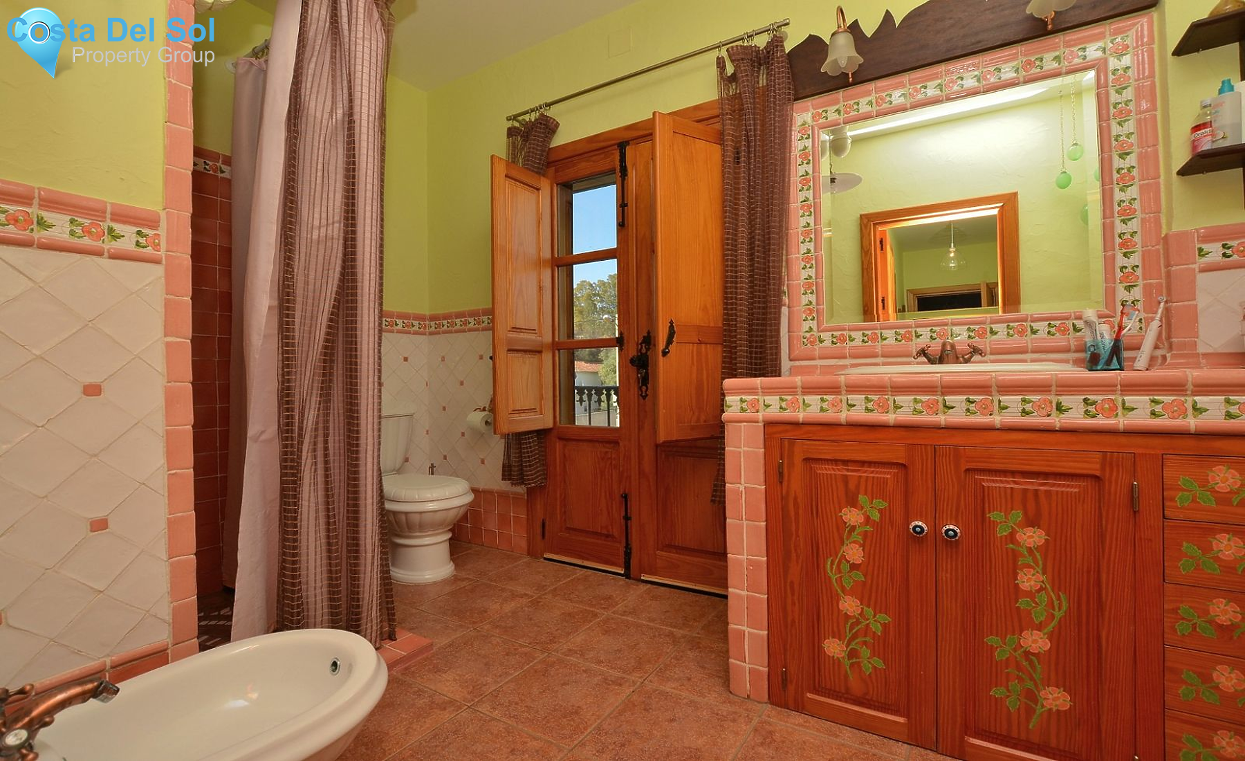 Detached Villa in Torremolinos-1143960