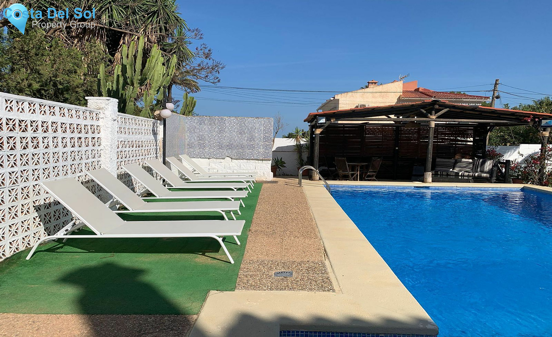 Detached Villa in Torremolinos-1201415