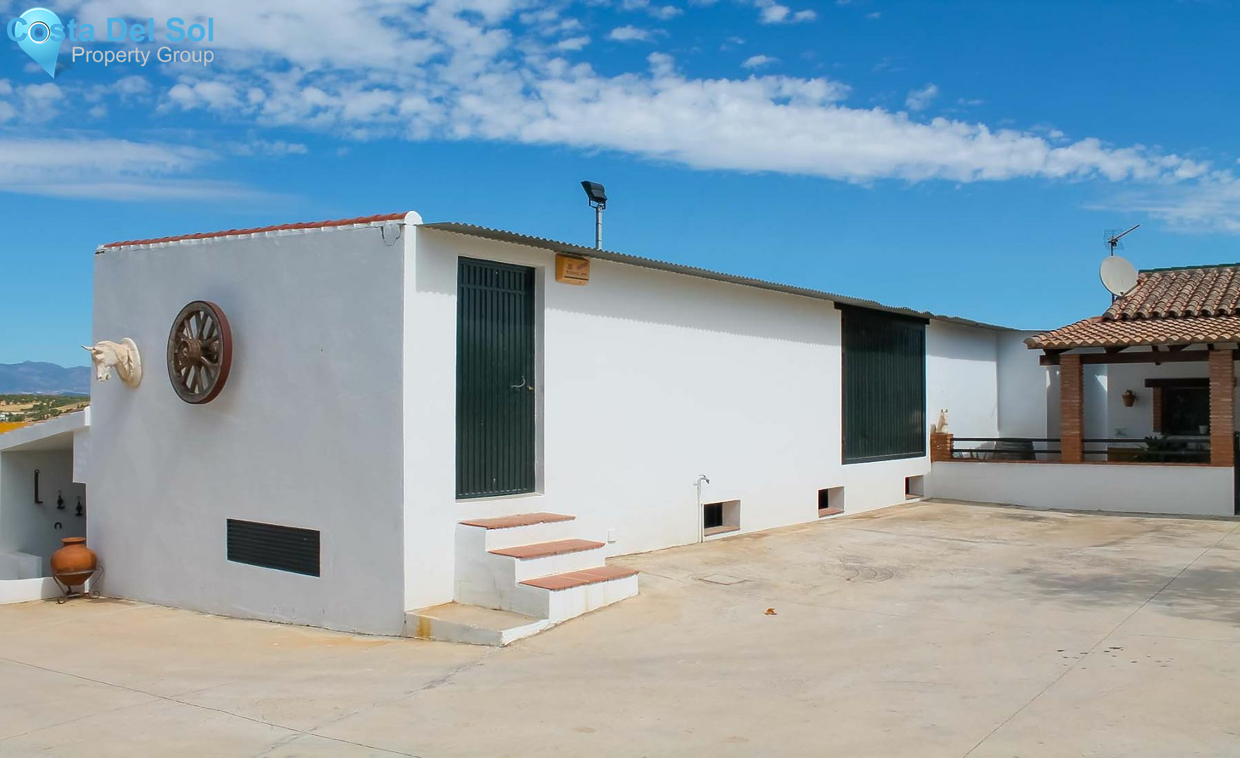 Finca - Cortijo in Alhaurín de la Torre-1132892