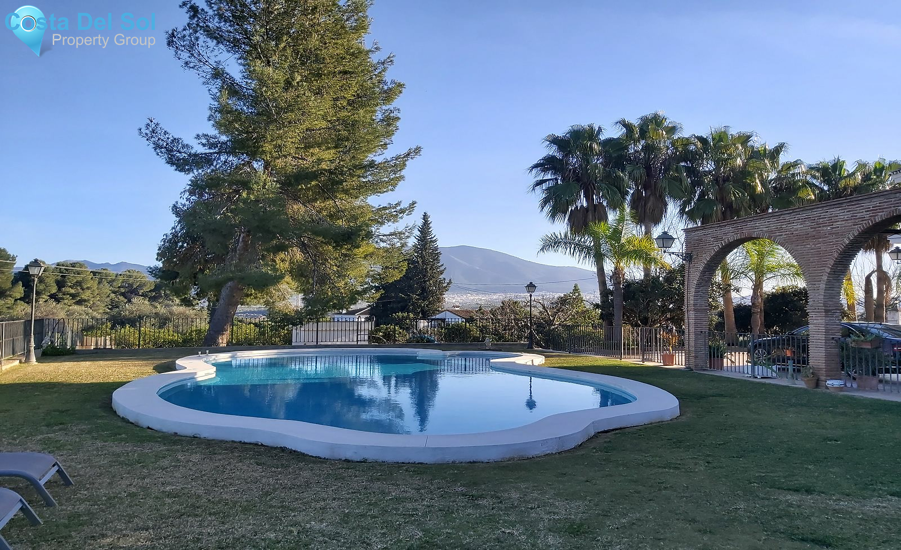 Finca - Cortijo in Alhaurín el Grande-1432663