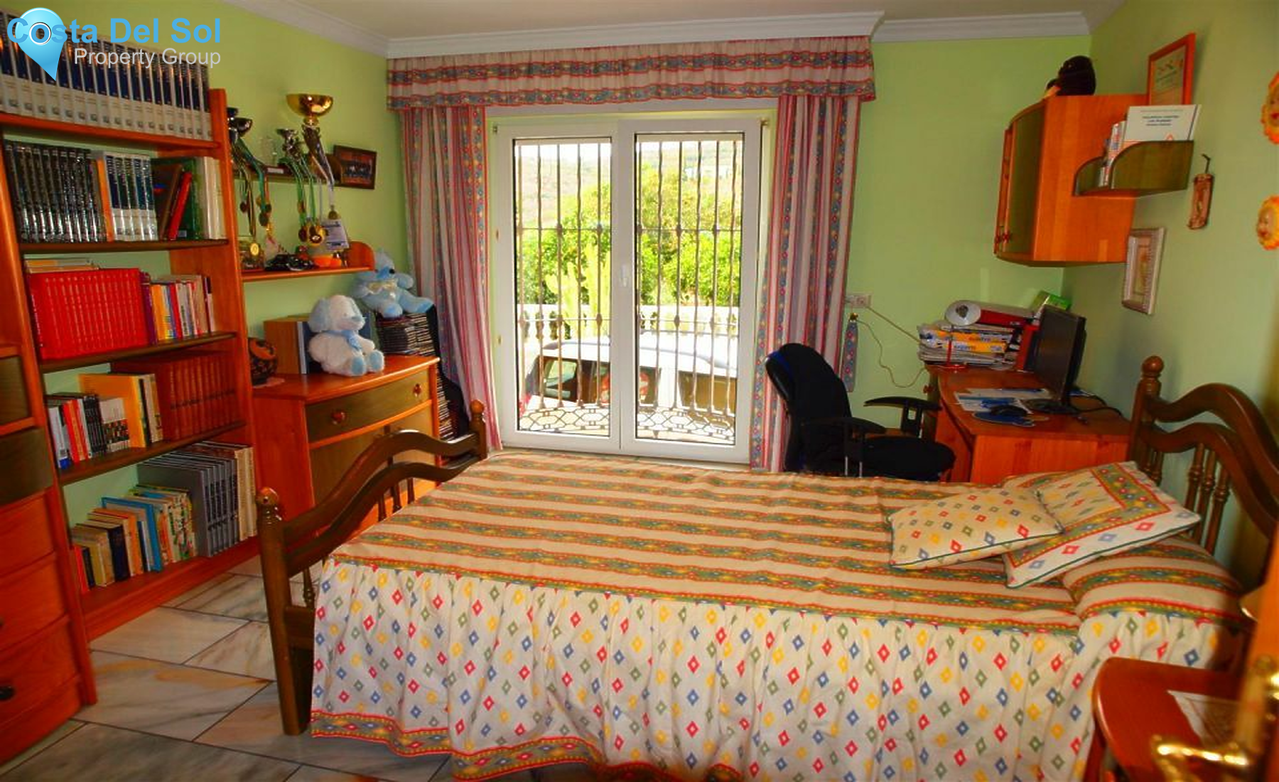 Finca - Cortijo in Cajiz-1400474