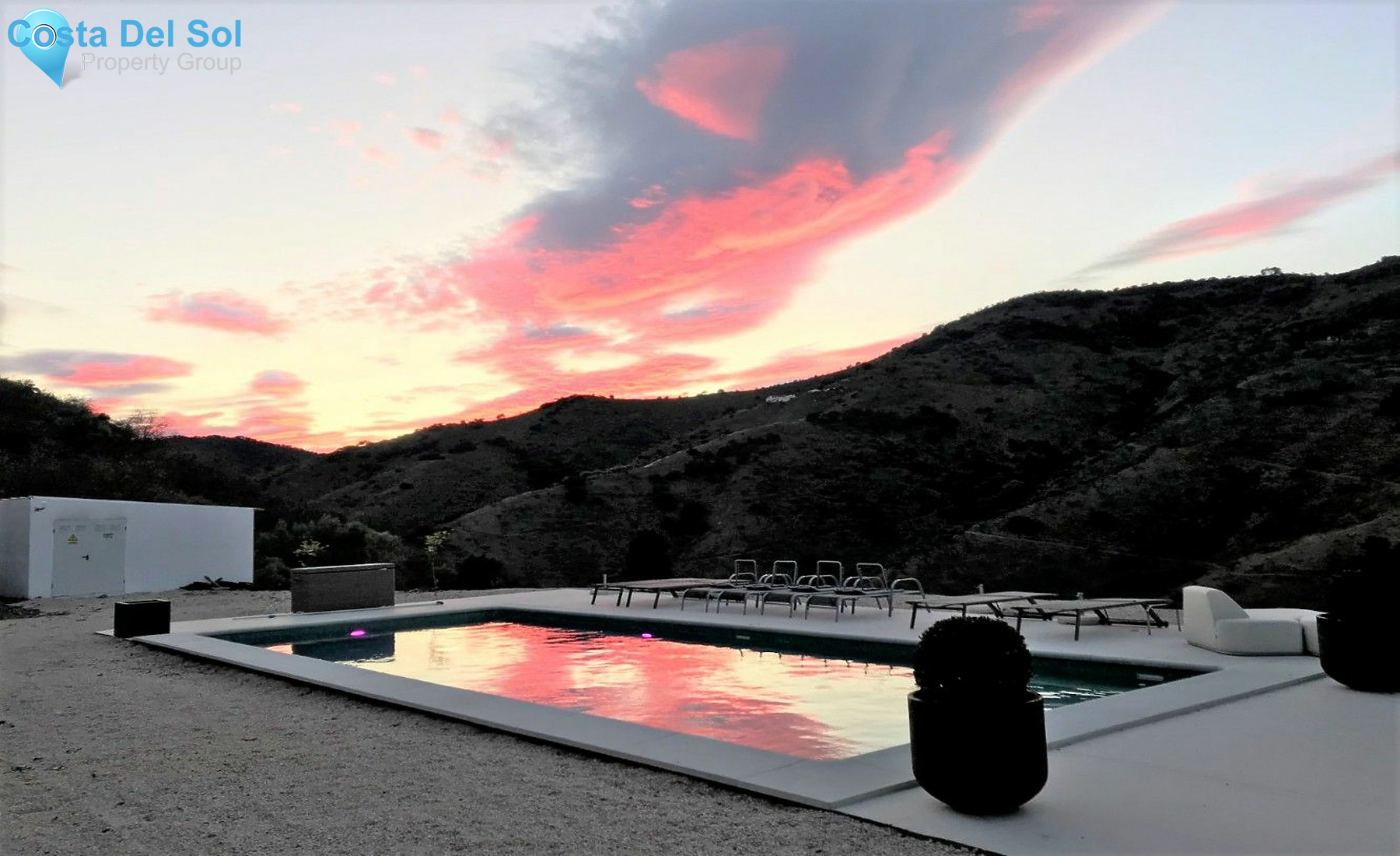 Finca - Cortijo in Comares-1144981