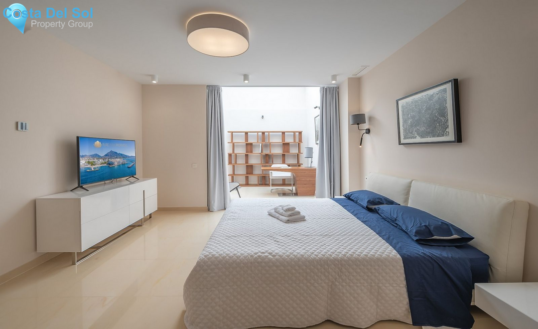 Ground Floor Apartment in Puerto Banús-1561651