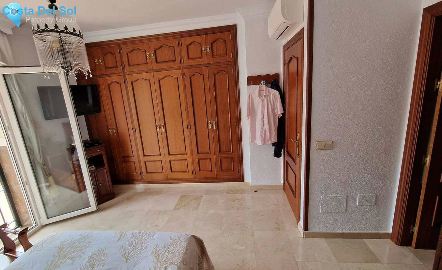 House in Alhaurín de la Torre-1269536