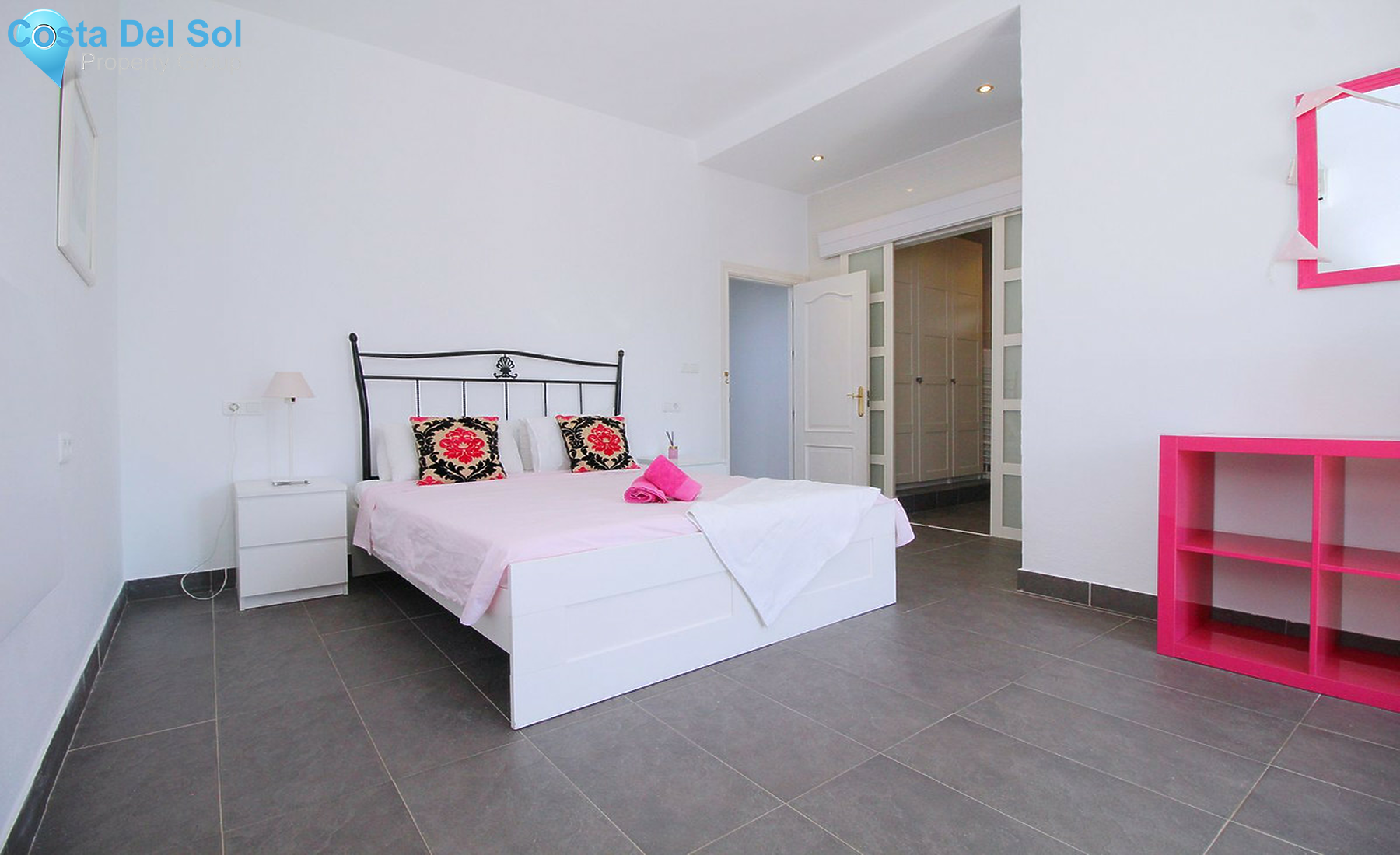 House in Alhaurín el Grande-1407773