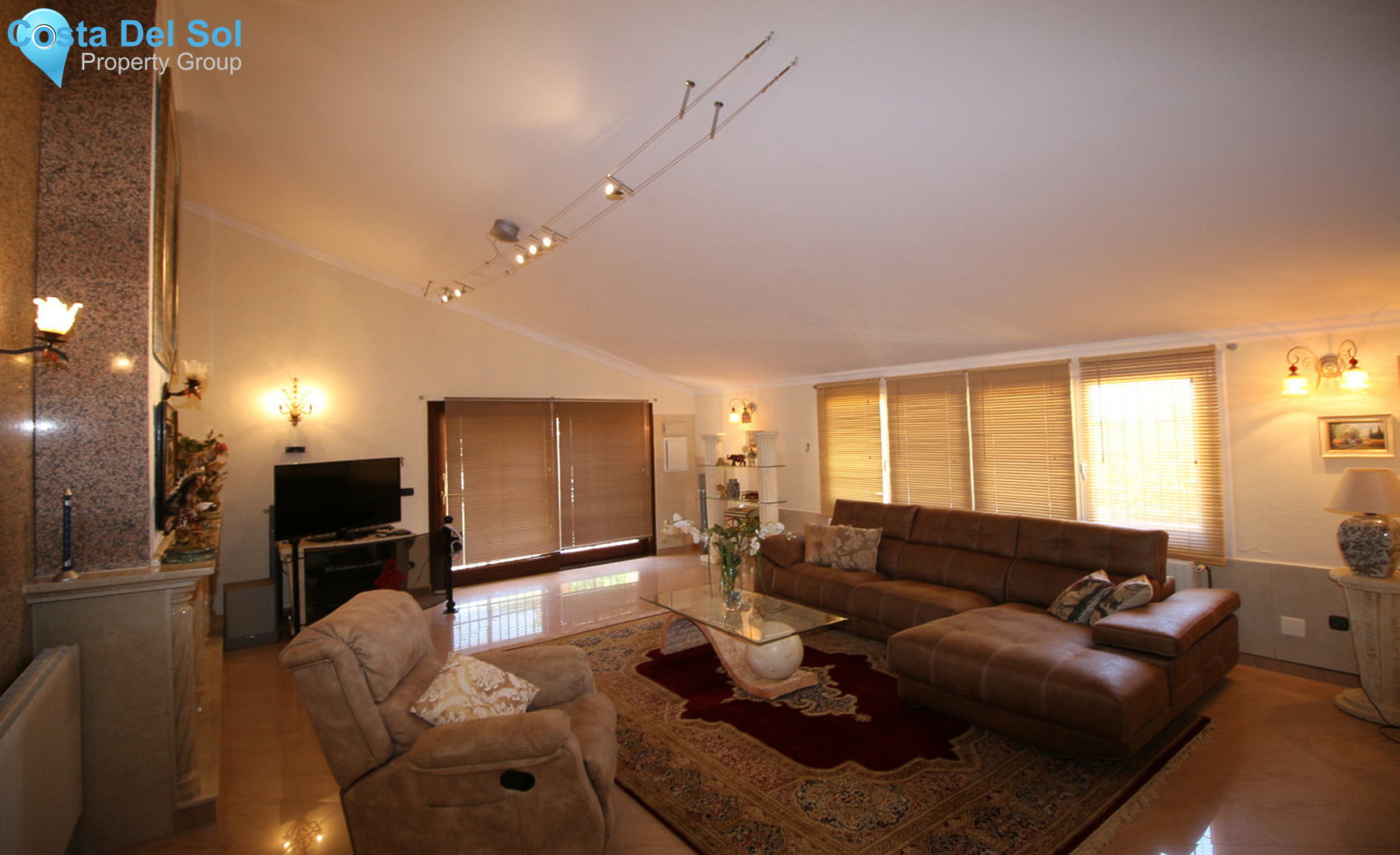 House in Alhaurín el Grande-1511715