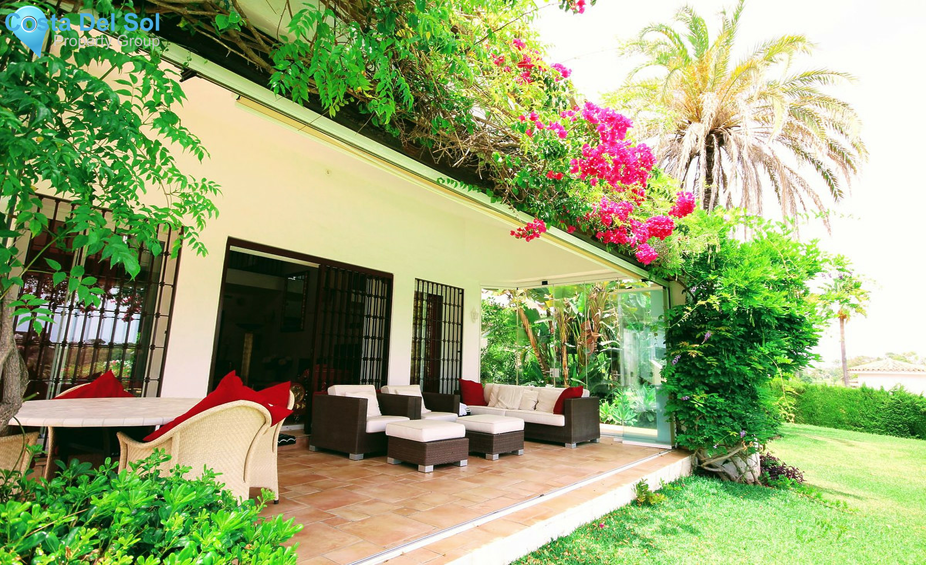 House in El Paraiso-1248491