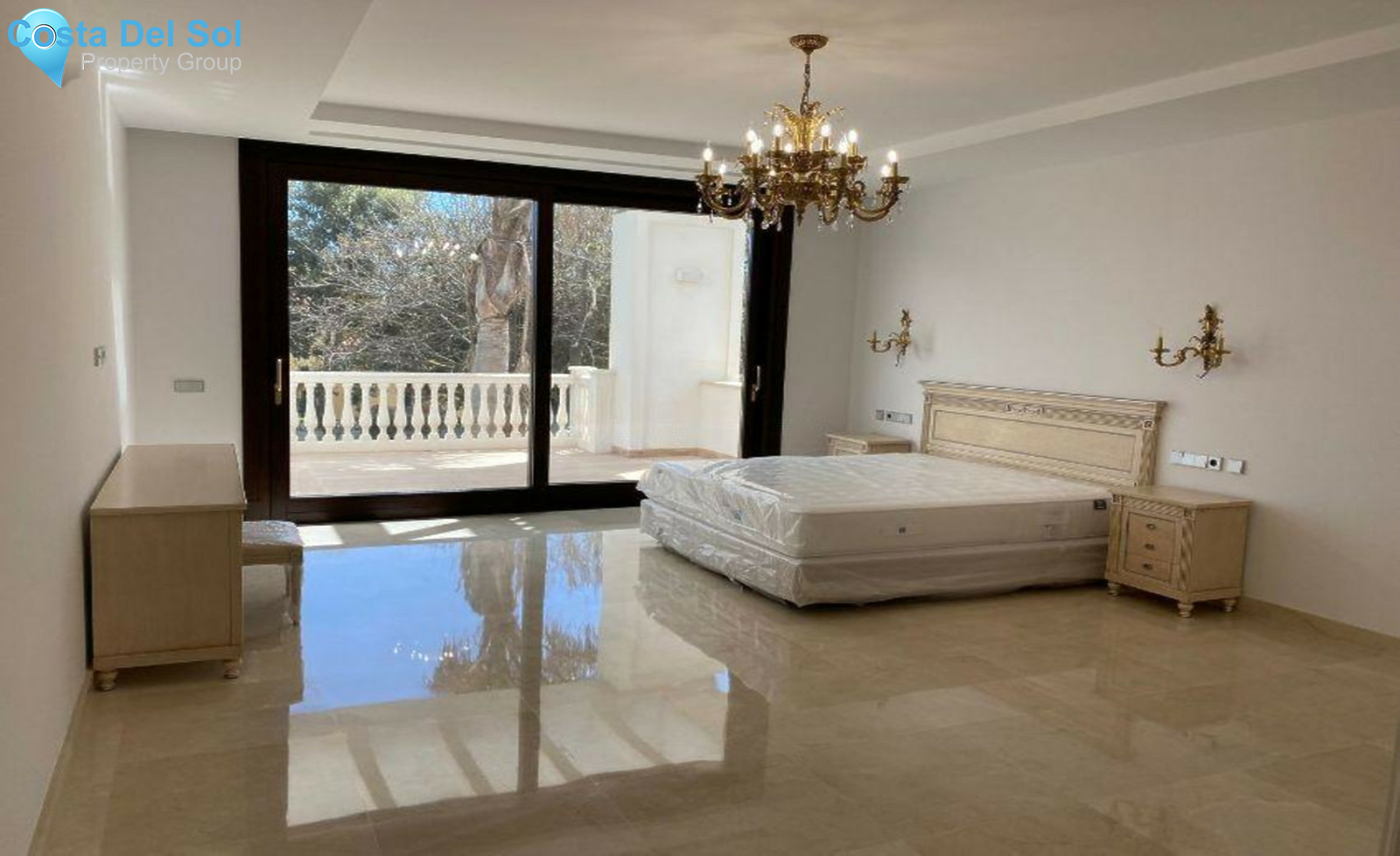 House in Guadalmina Baja-1295174