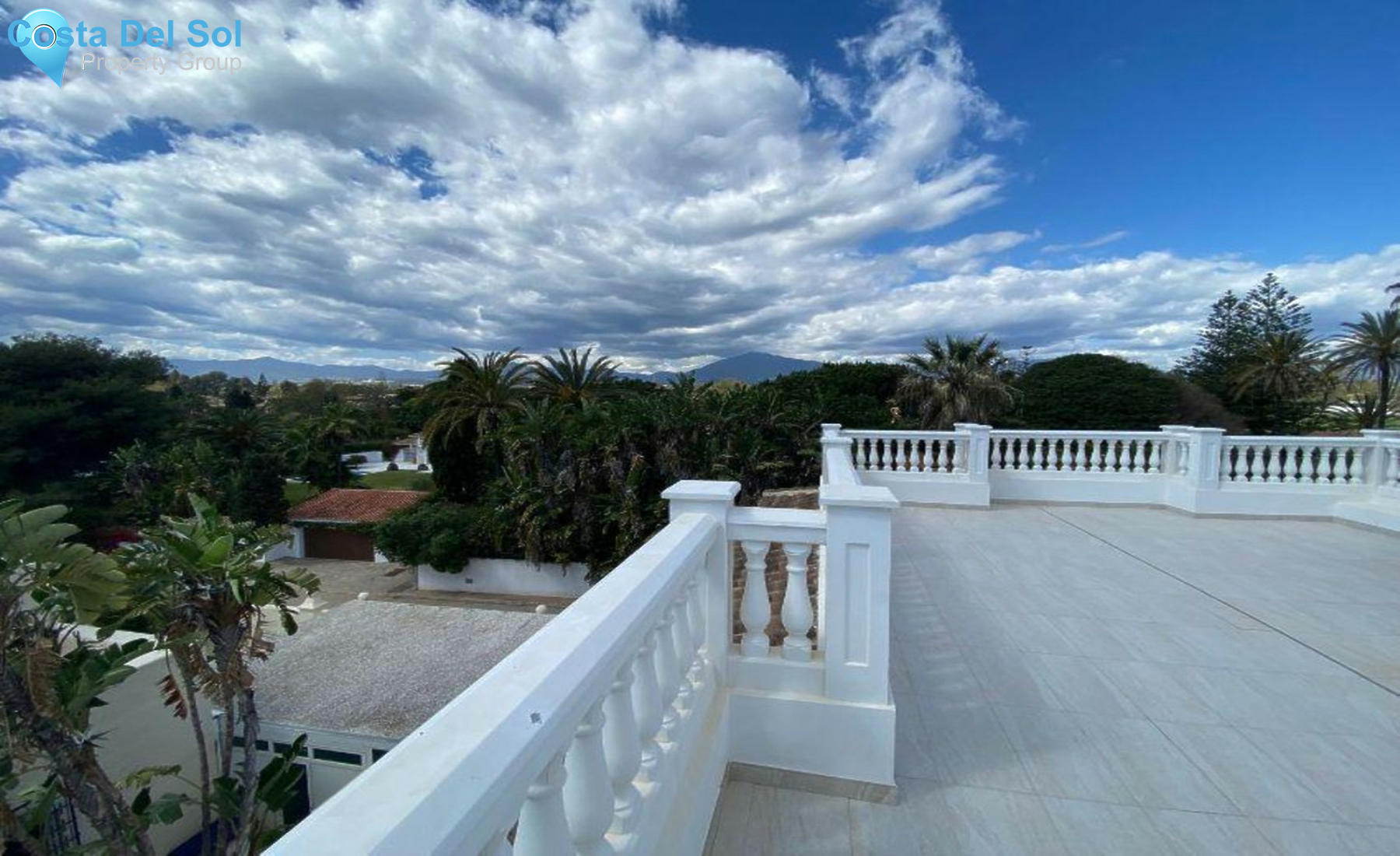 House in Guadalmina Baja-1295175