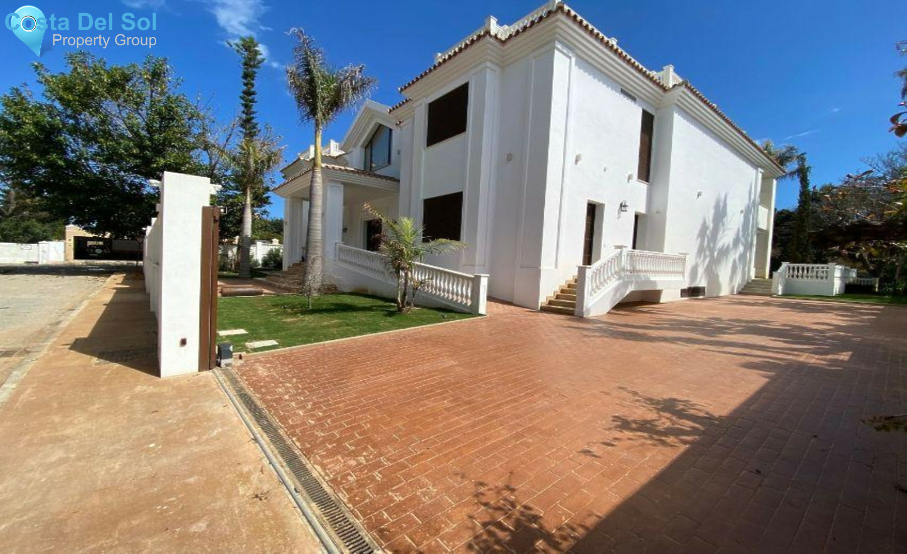 House in Guadalmina Baja-1295177