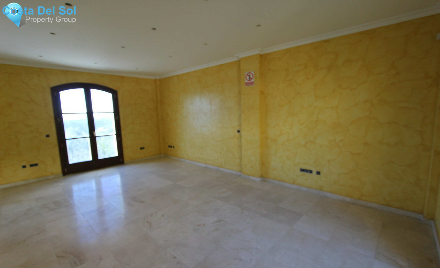 House in Istán-1300979