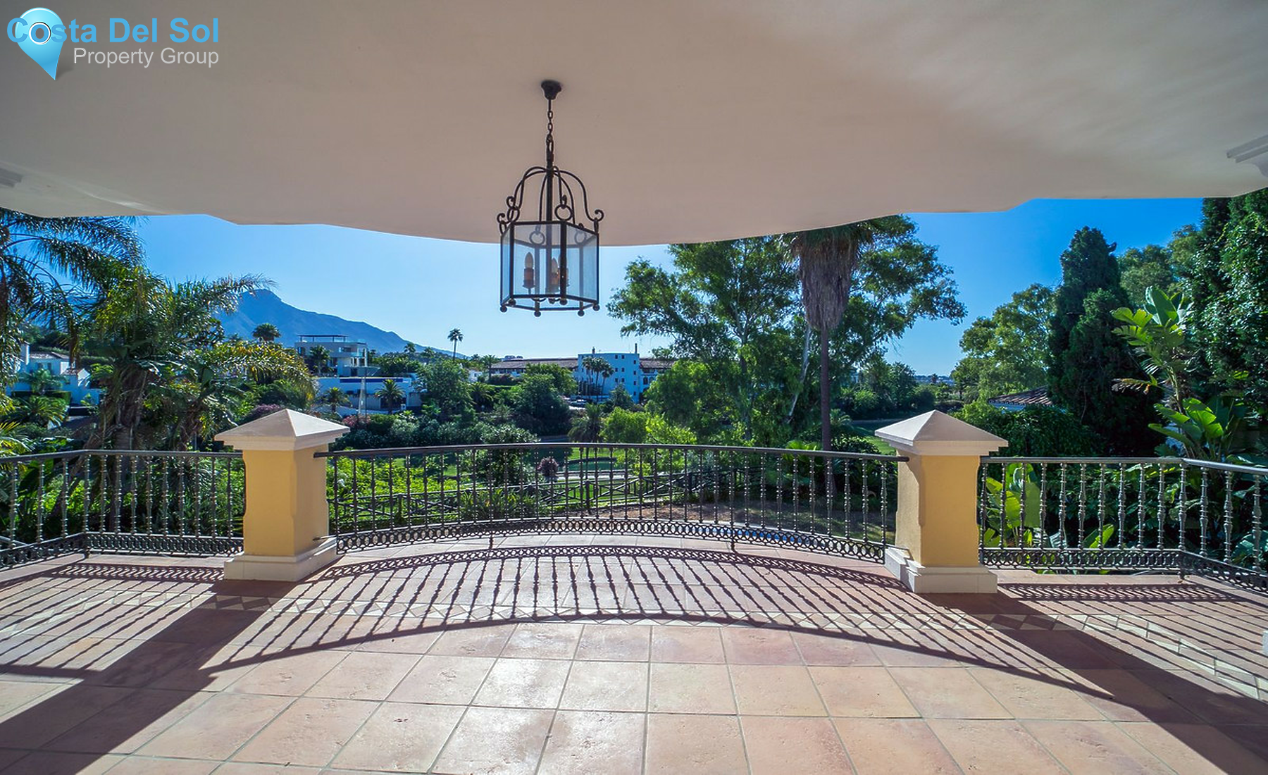 House in La Quinta-1245962