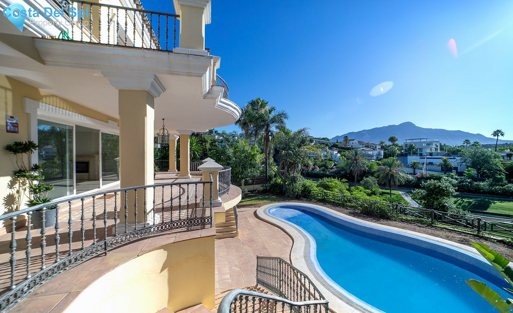 House in La Quinta-1245957