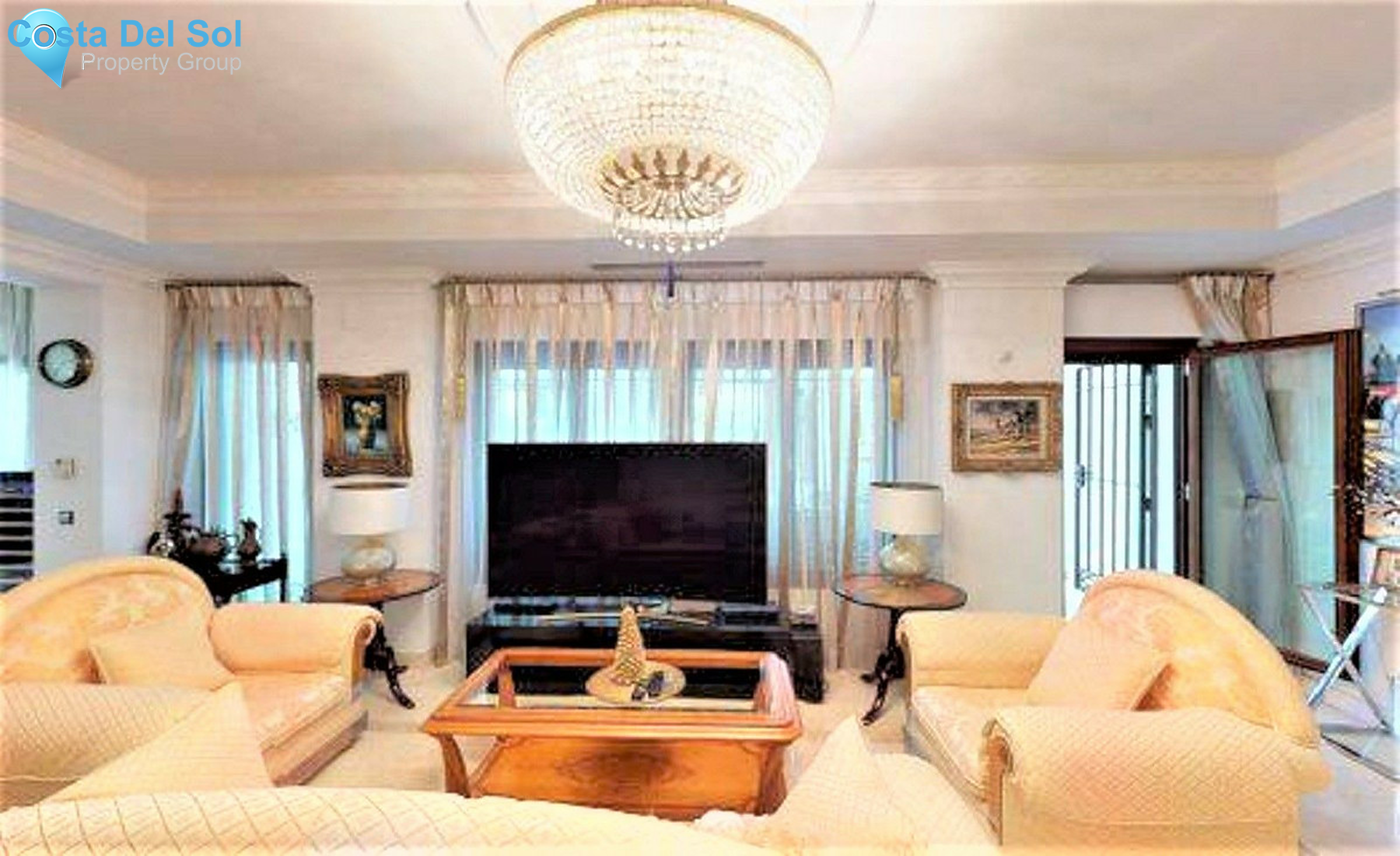 House in Marbella-1257316