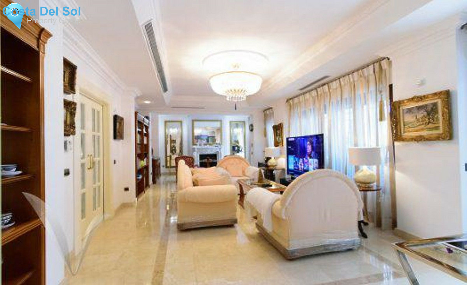 House in Marbella-1257318