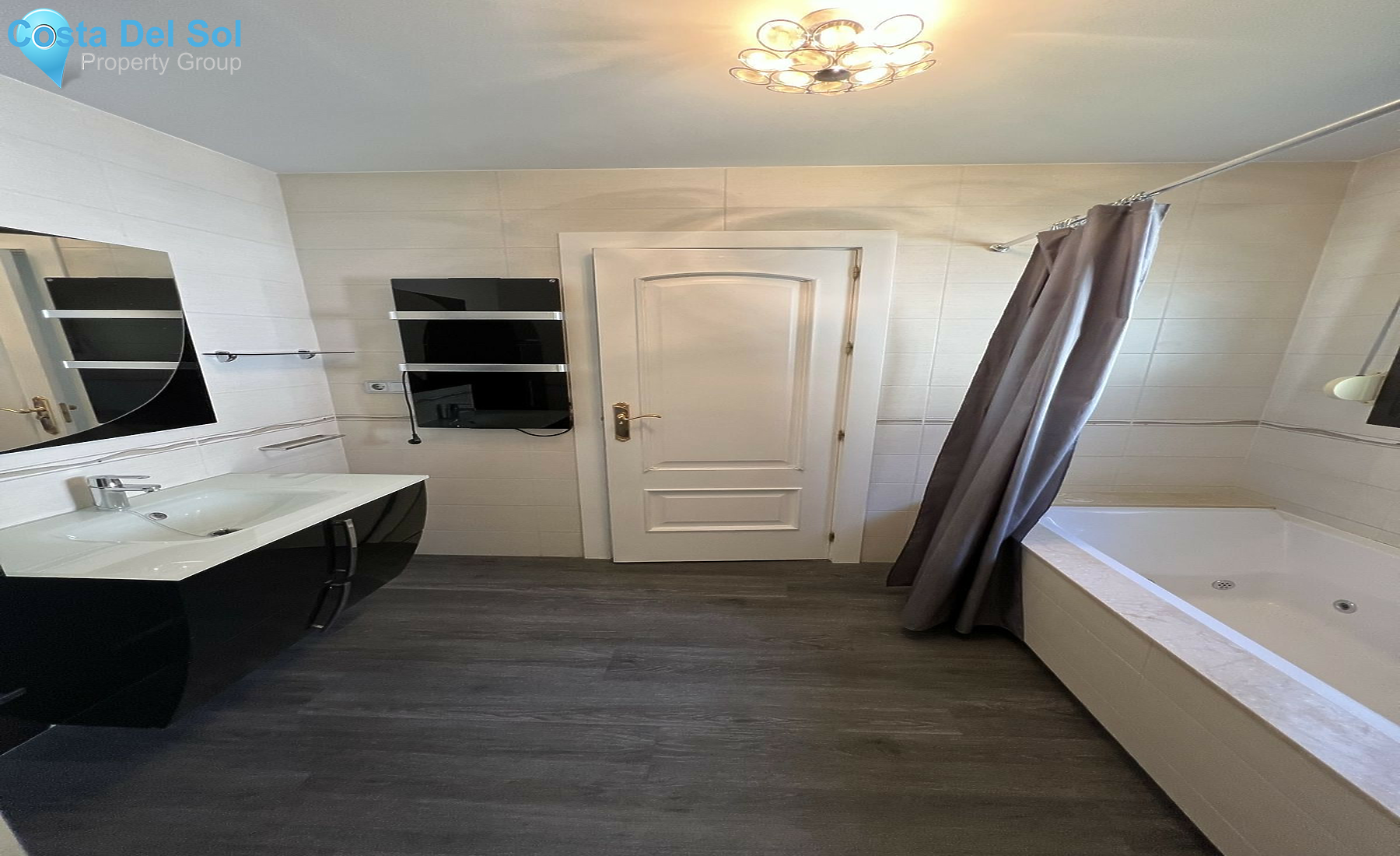 House in Marbella-1411541