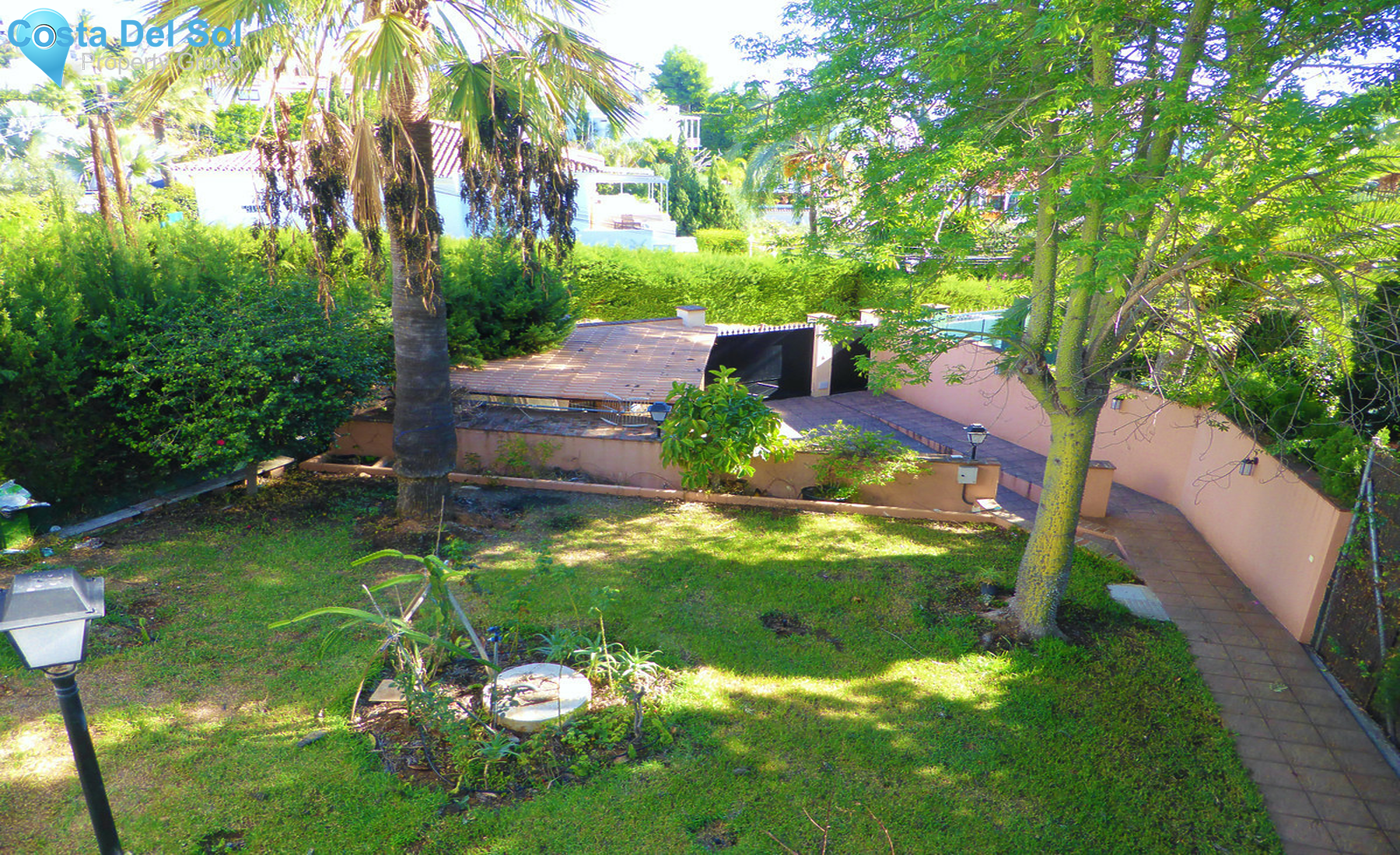 House in Nueva Andalucía-1254710