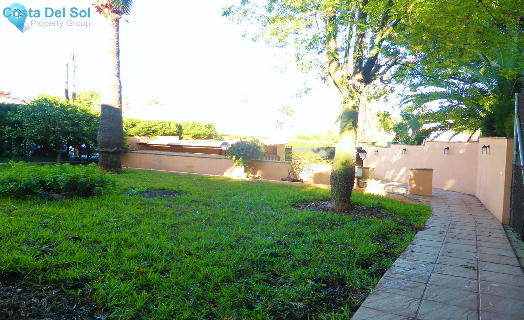 House in Nueva Andalucía-1254711