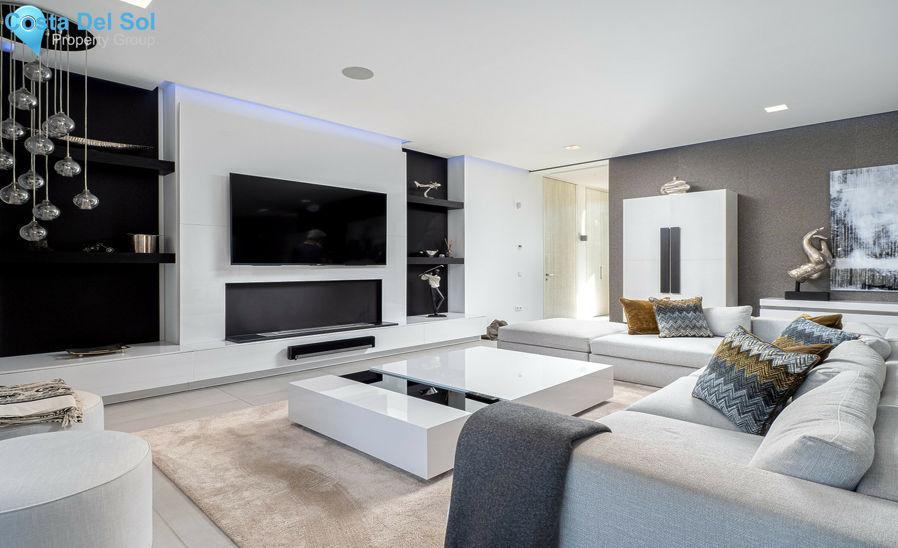 House in Nueva Andalucía-1304548