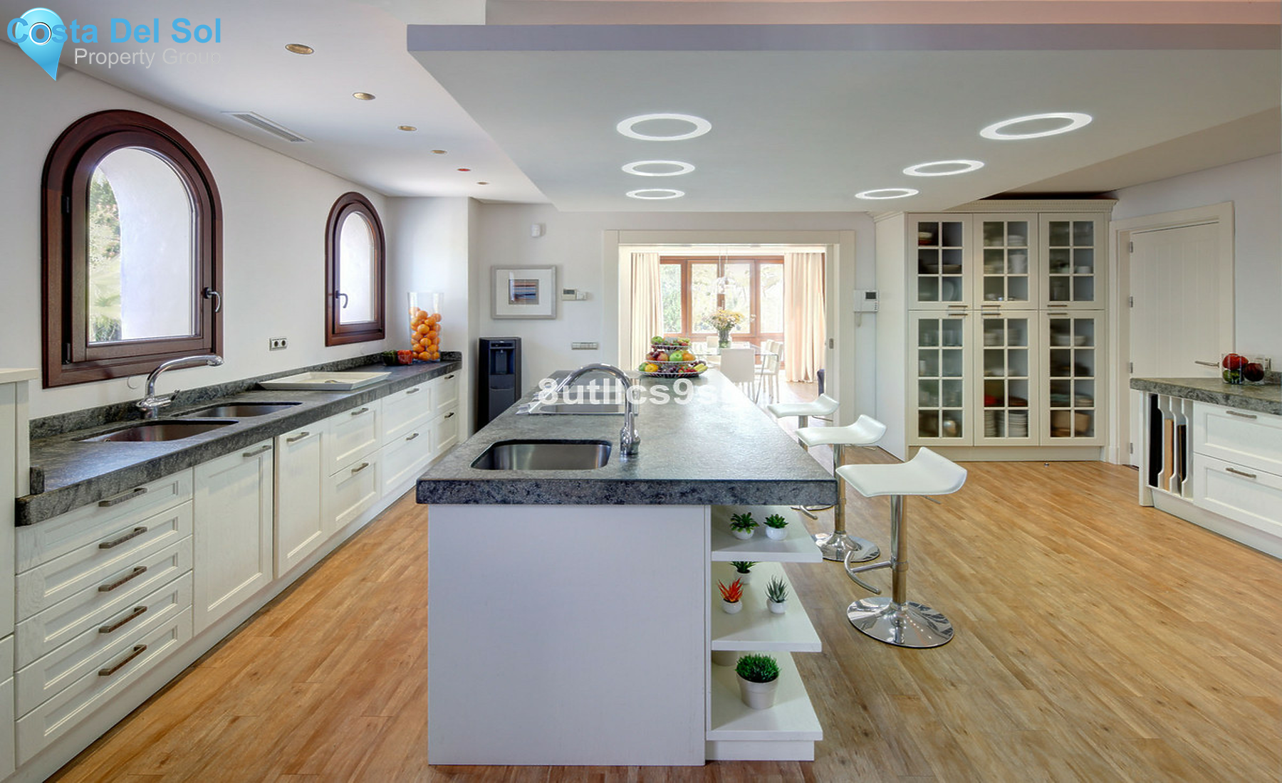 House in Nueva Andalucía-1322390