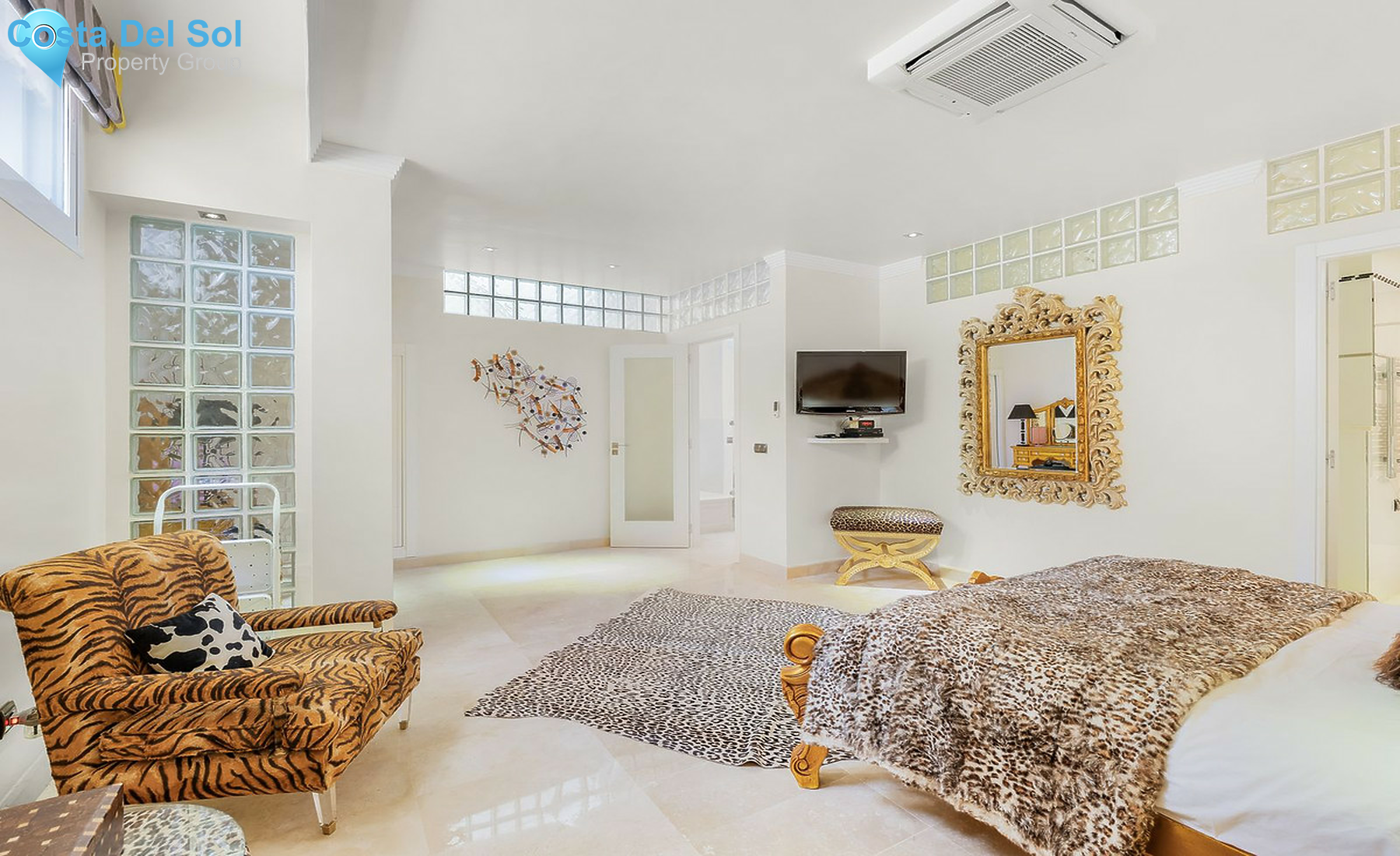 House in Nueva Andalucía-1477515