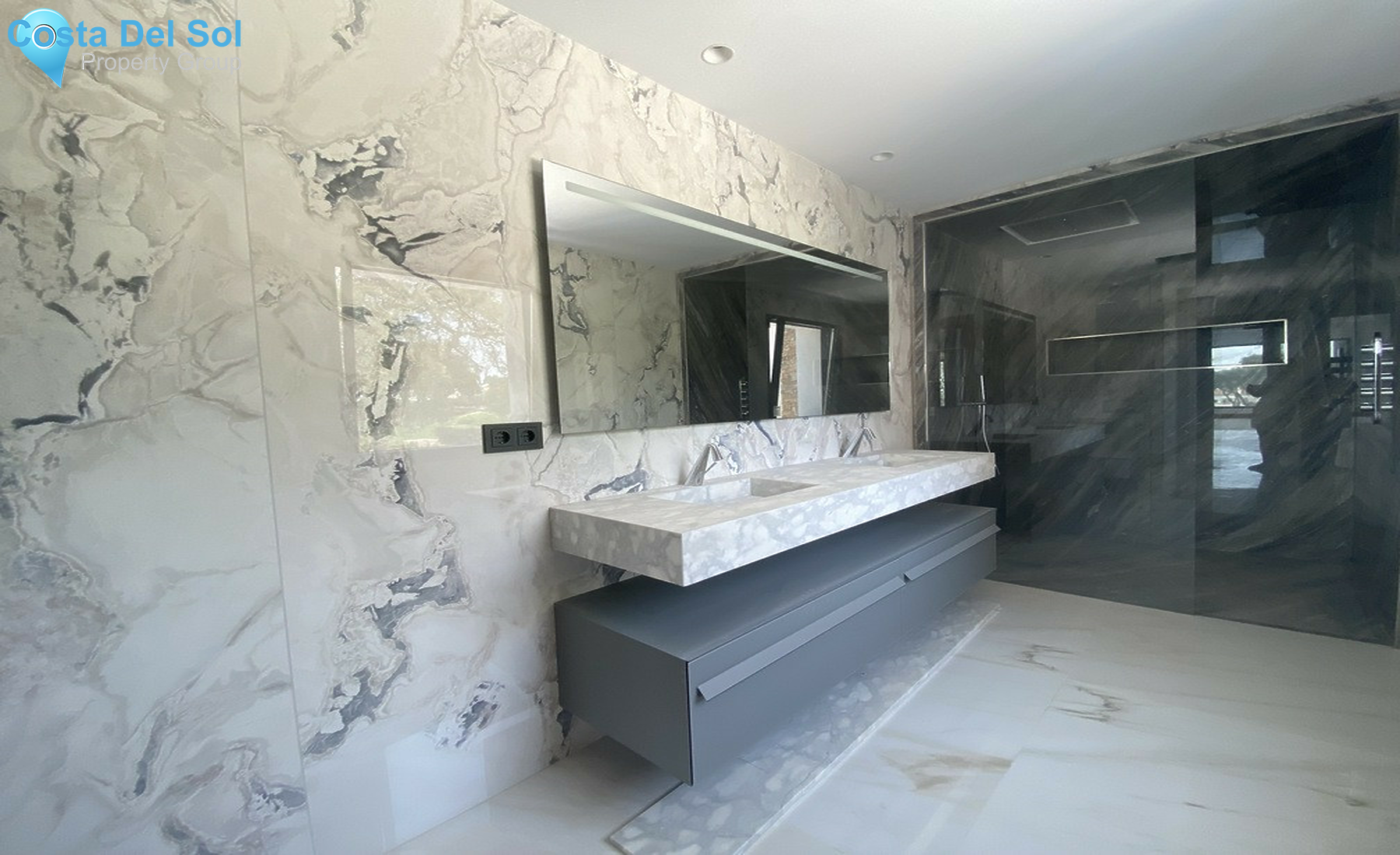 House in San Roque-1455636