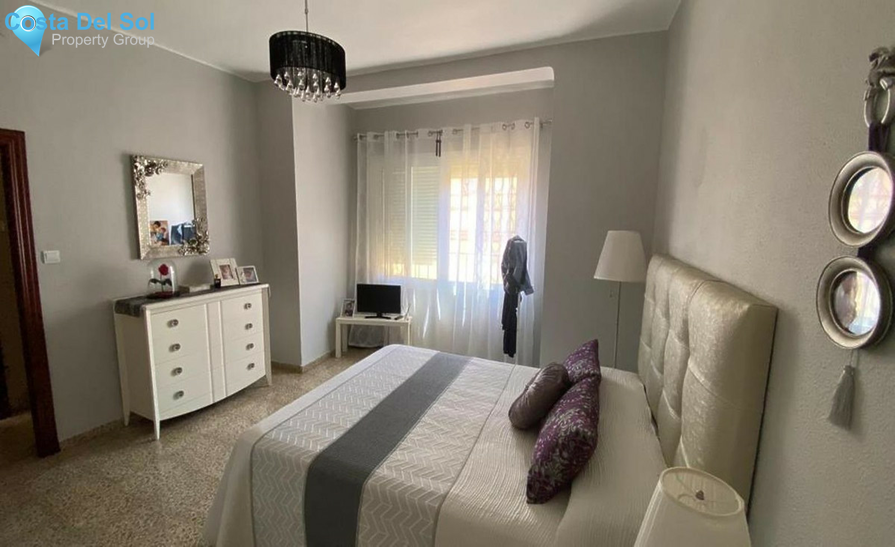 Middle Floor Apartment in Málaga-1252062