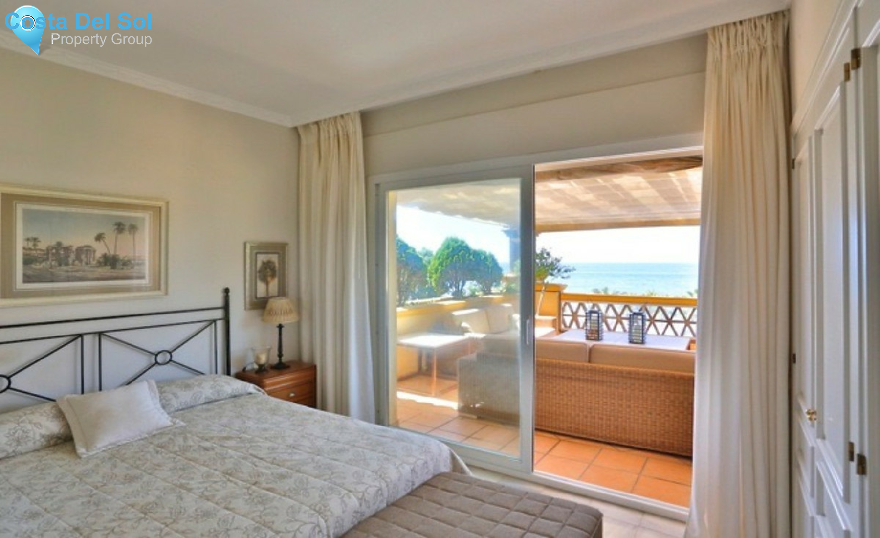 Middle Floor Apartment in Río Real-1281489