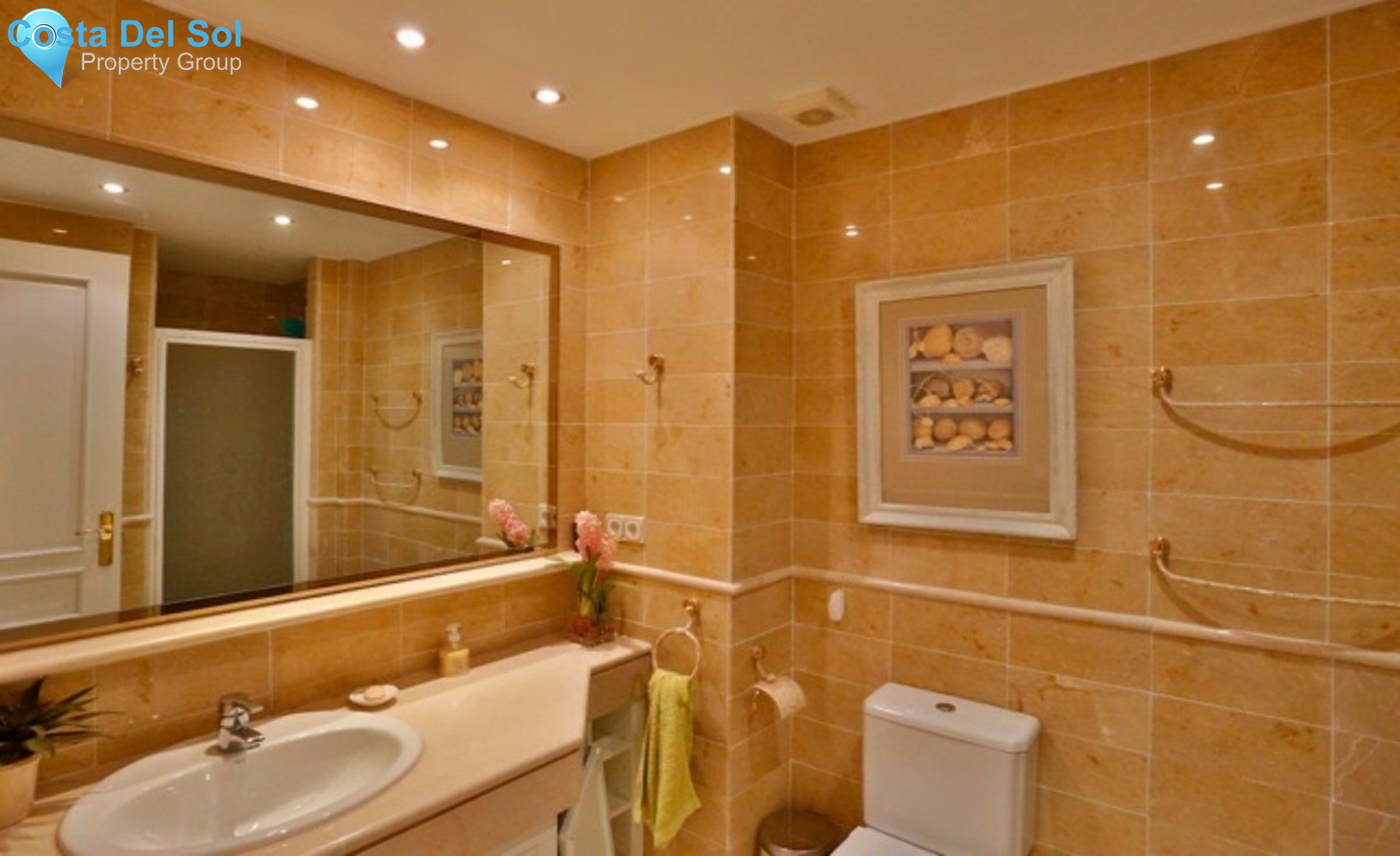 Middle Floor Apartment in Río Real-1281492