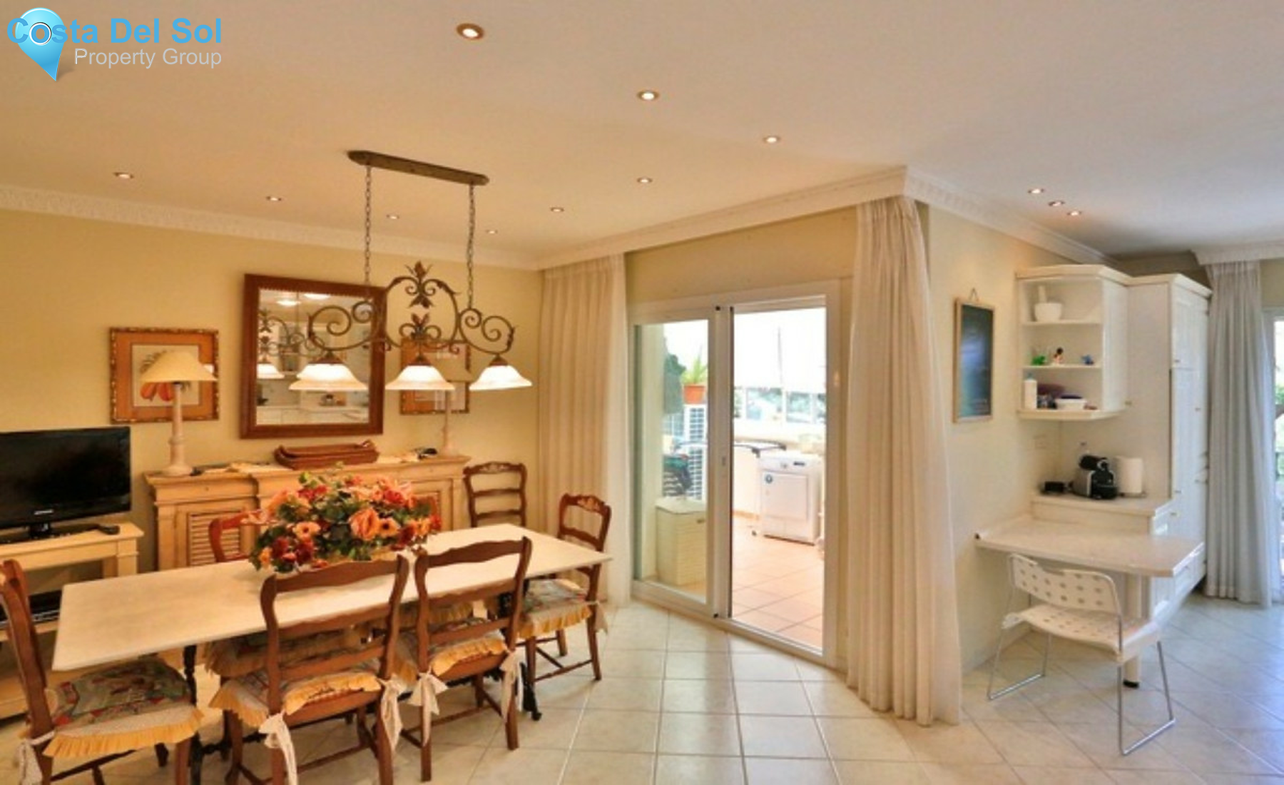 Middle Floor Apartment in Río Real-1281477