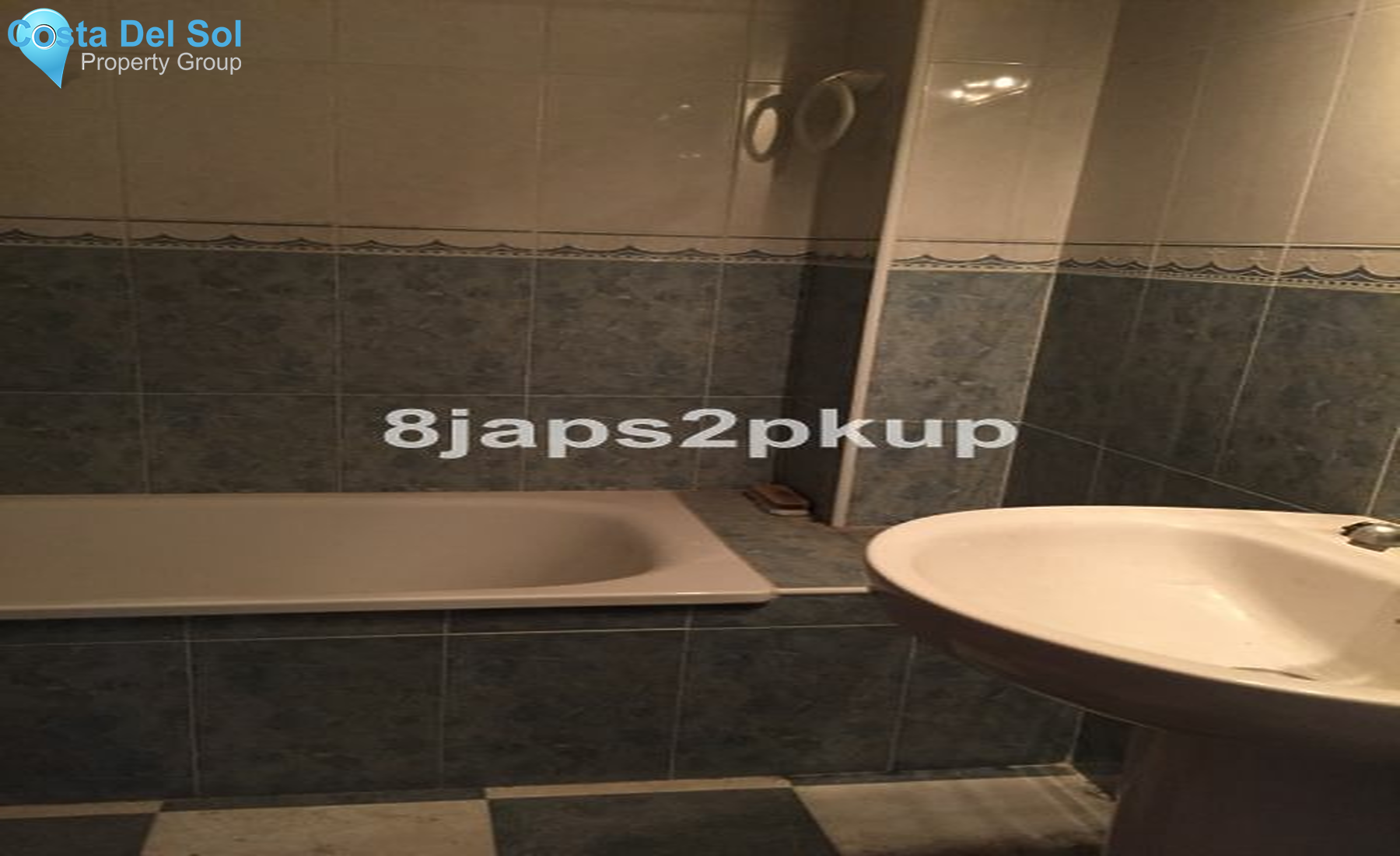 Semi-Detached House in Estepona-1220455