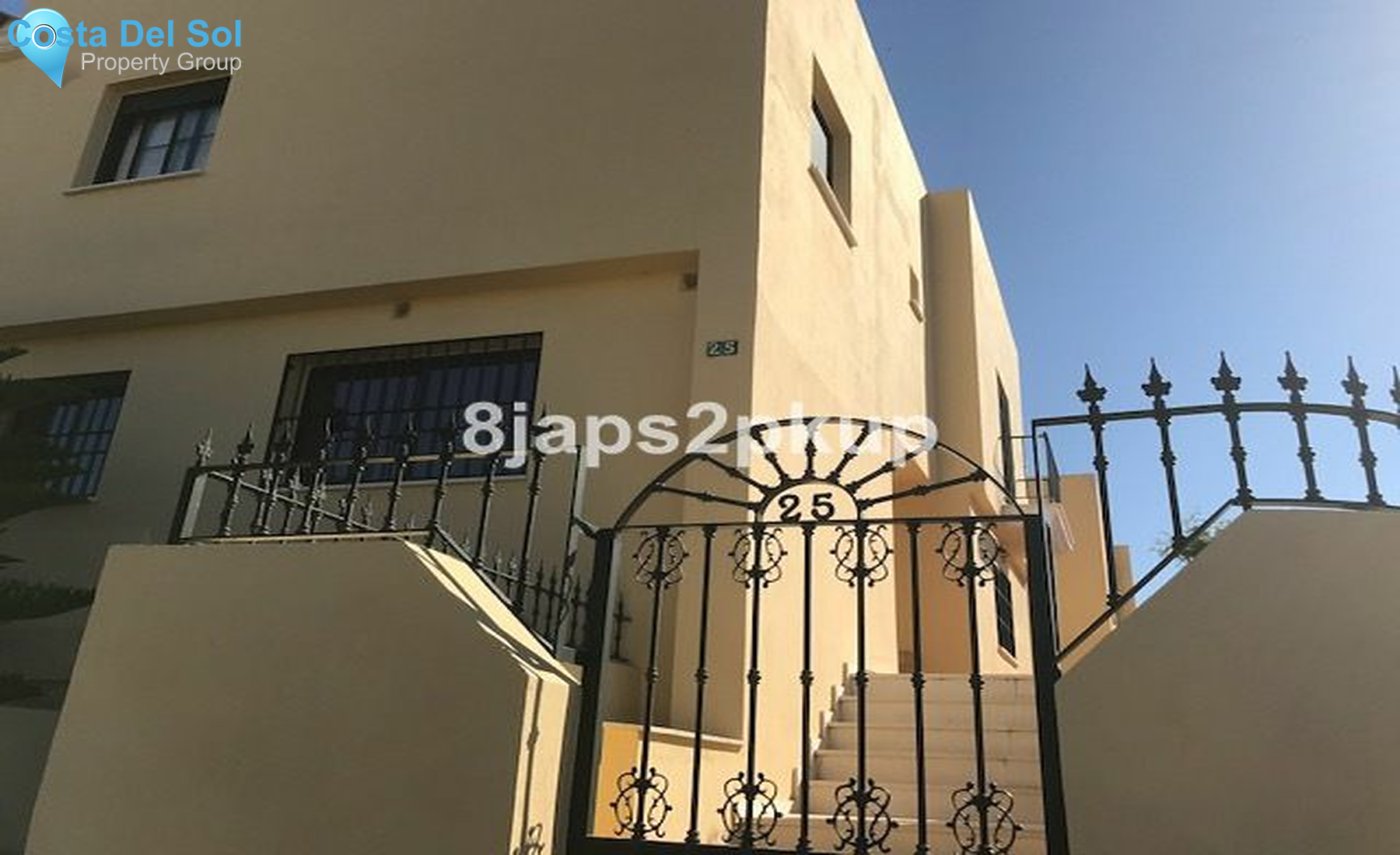 Semi-Detached House in Estepona-1220468