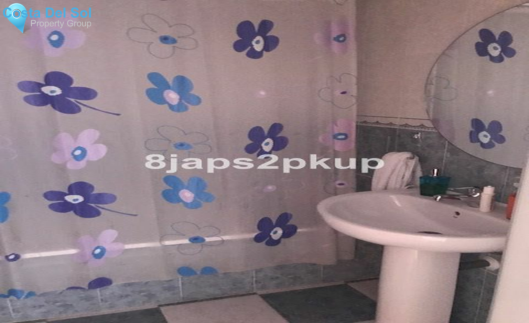 Semi-Detached House in Estepona-1220478