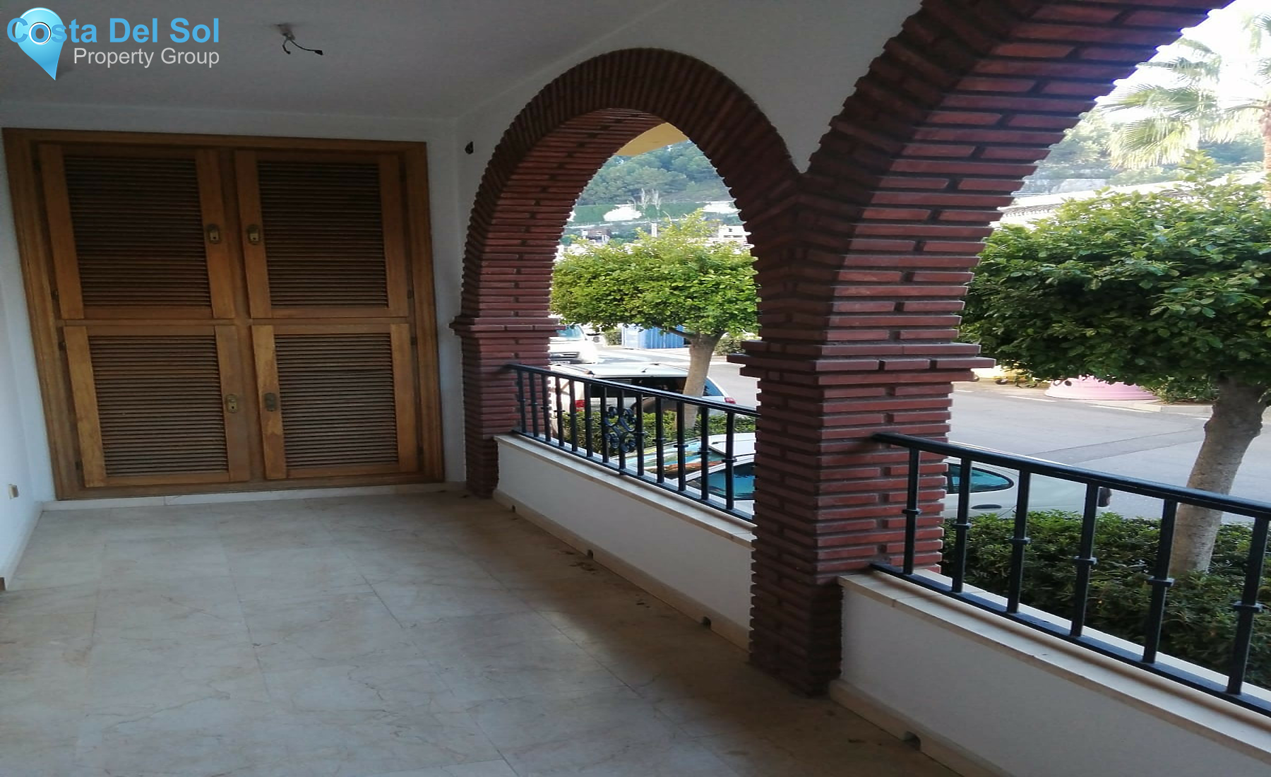 Semi-Detached House in Monda-1315316