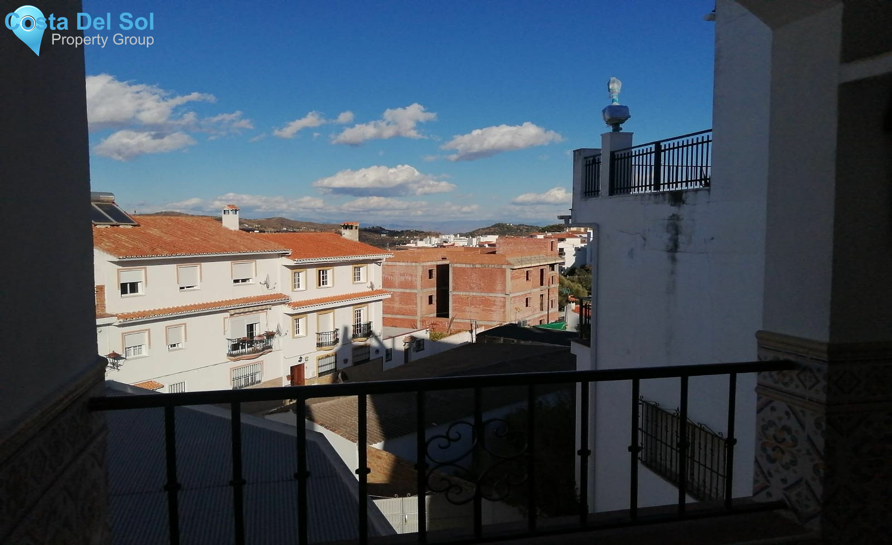 Semi-Detached House in Monda-1139383