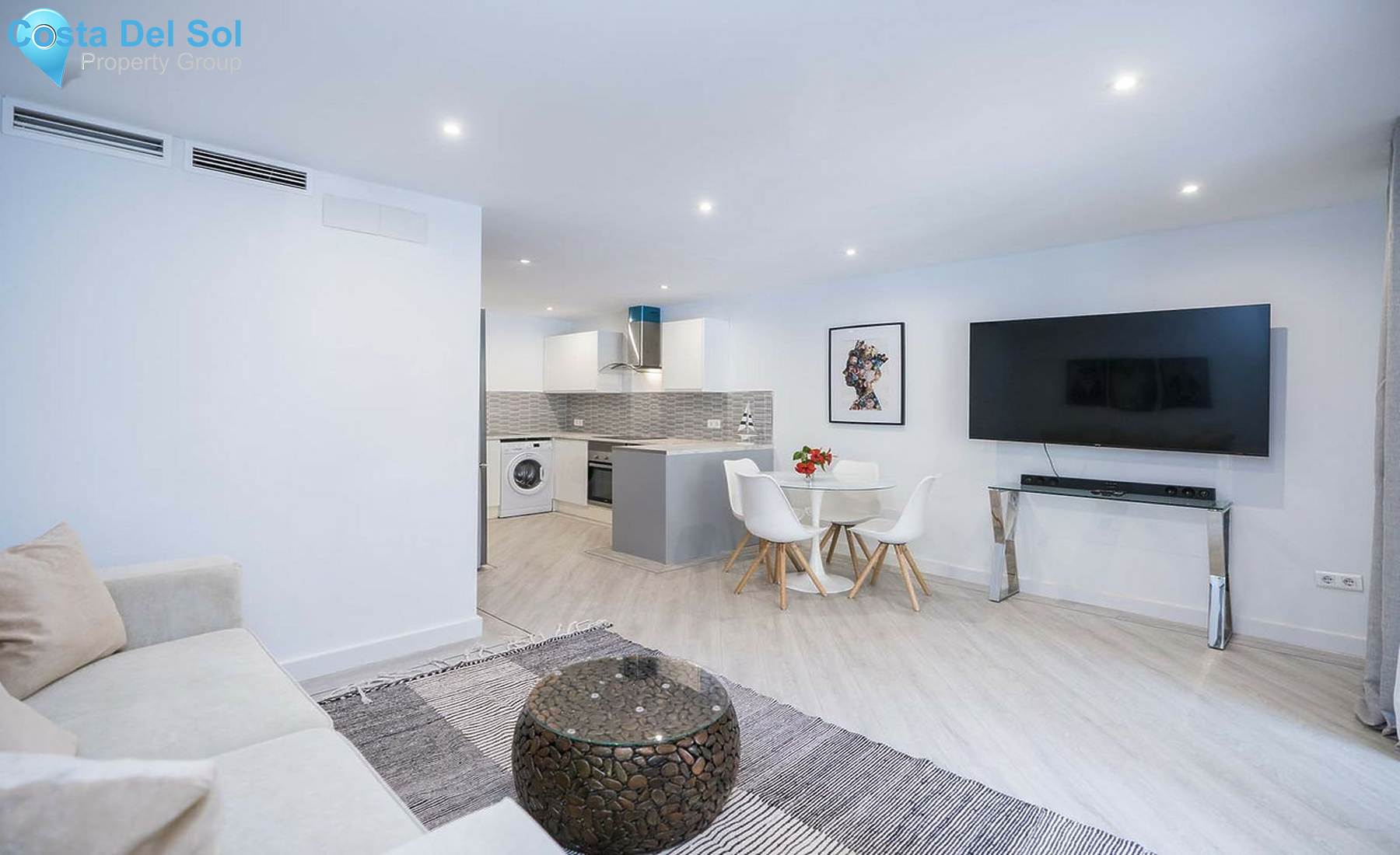 Semi-Detached House in Riviera del Sol-1362735