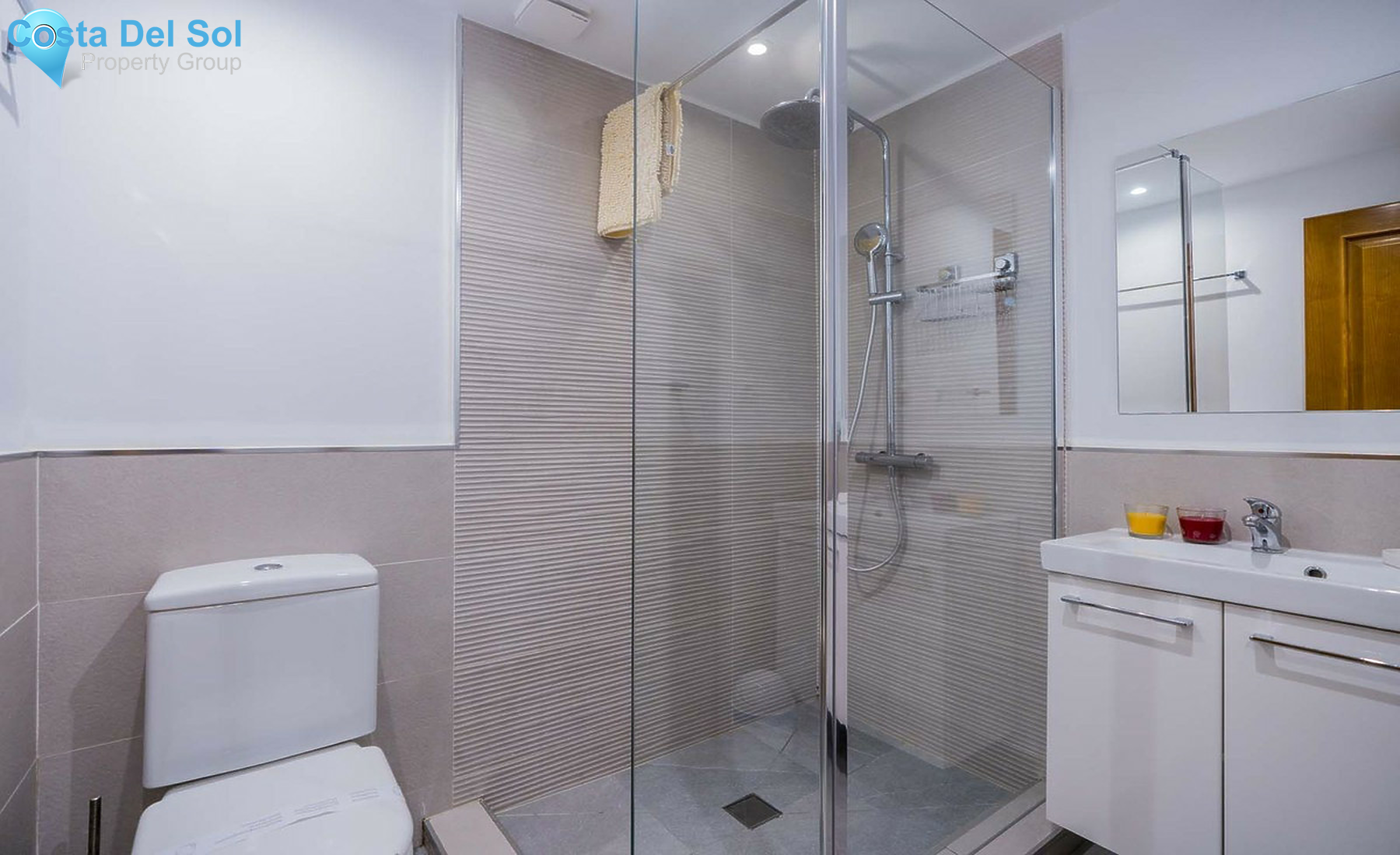 Semi-Detached House in Riviera del Sol-1362740