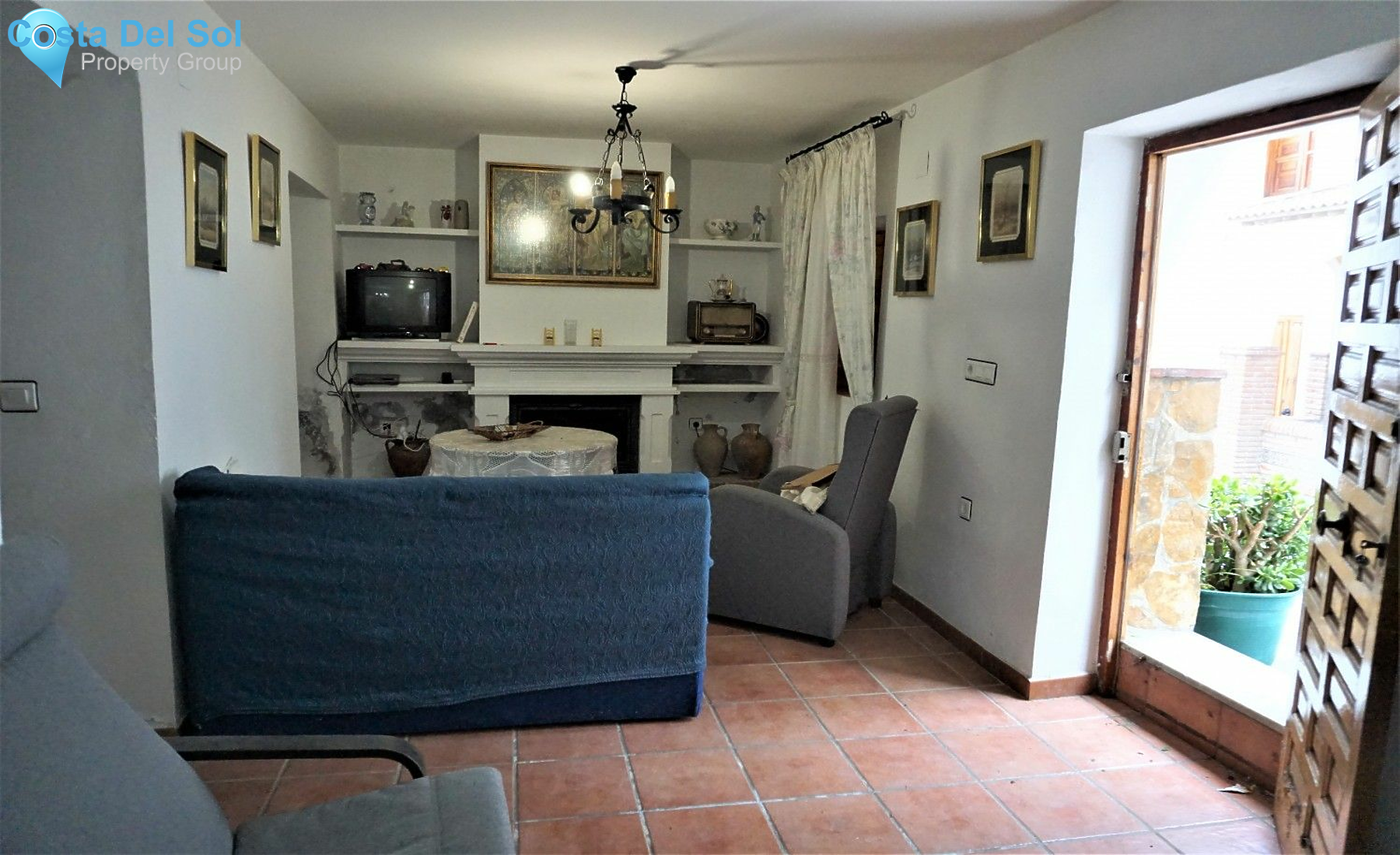 Semi-Detached House in Salares