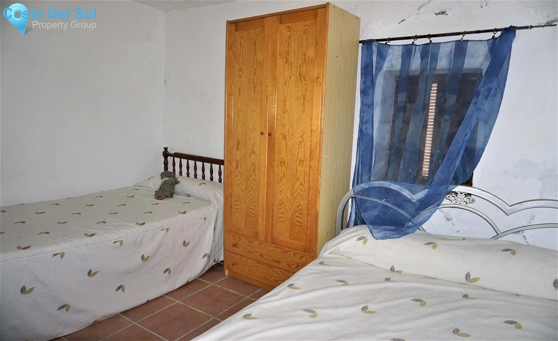 Semi-Detached House in Salares-1206218