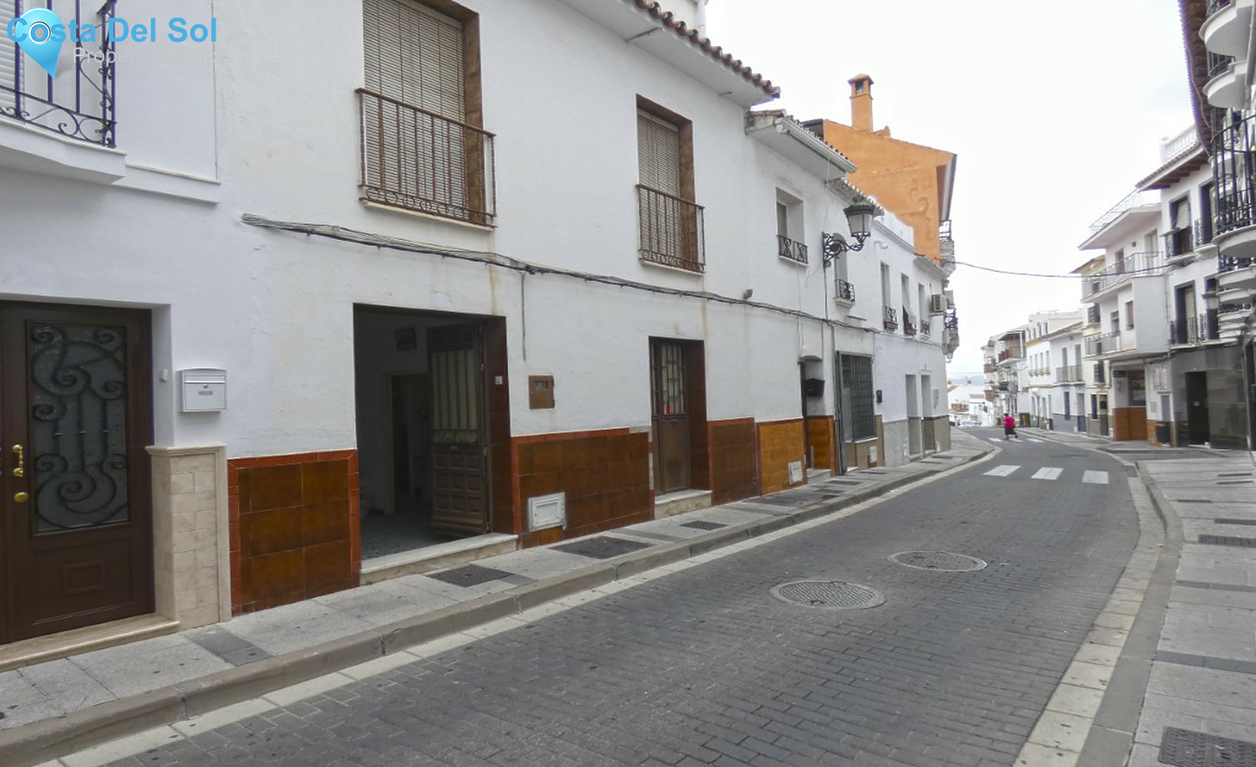 Townhouse in Alhaurín el Grande-1357659